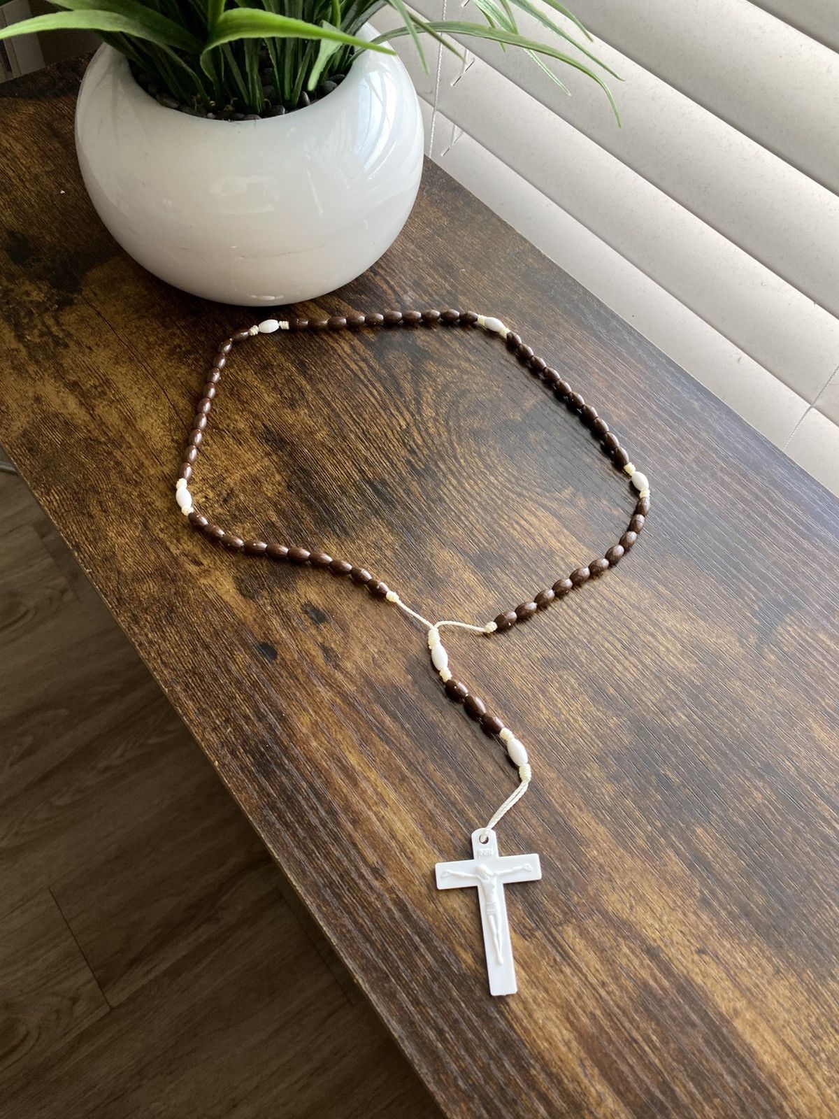 Other Vintage Y2K Rosary Beaded Necklace Size ONE SIZE - 1 Thumbnail