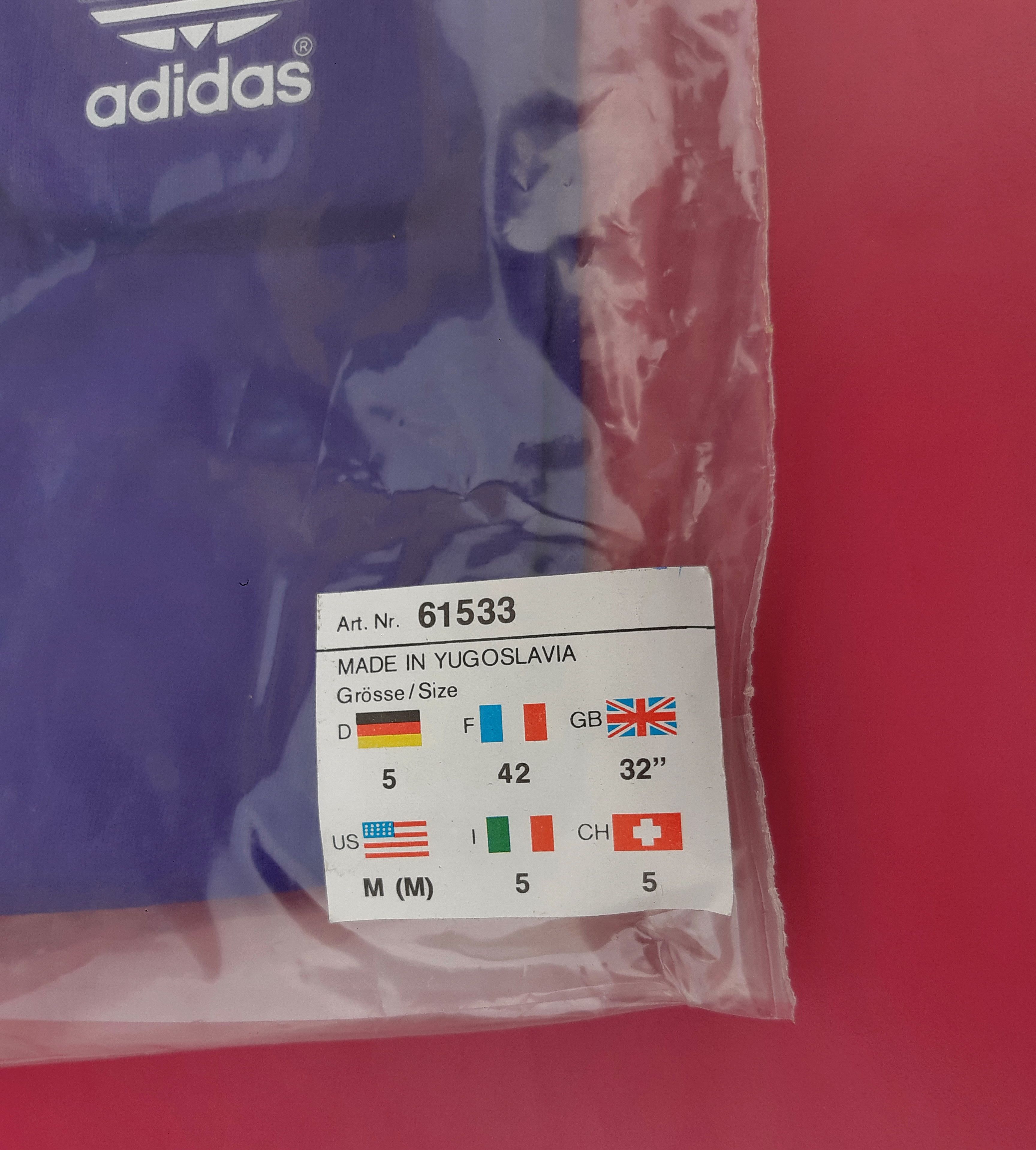 Adidas Vtg ADIDAS Soccer Goalkeeper Pad Shorts Yugoslavia NWT Size US 39 - 10 Thumbnail