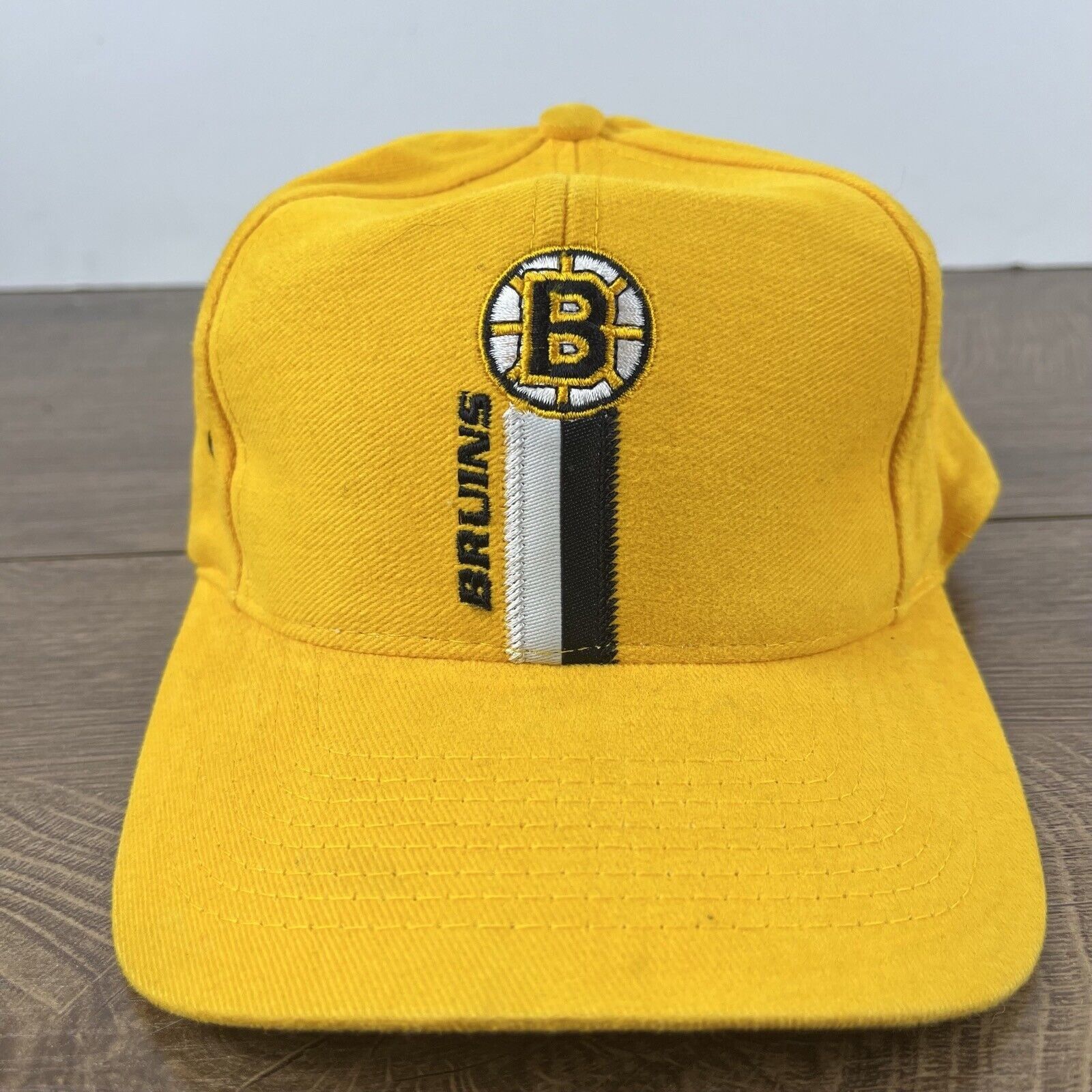 Other Boston Bruins Yellow Hat NHL Yellow Cap Hat Adjustable Hat Y Size ONE SIZE - 3 Thumbnail