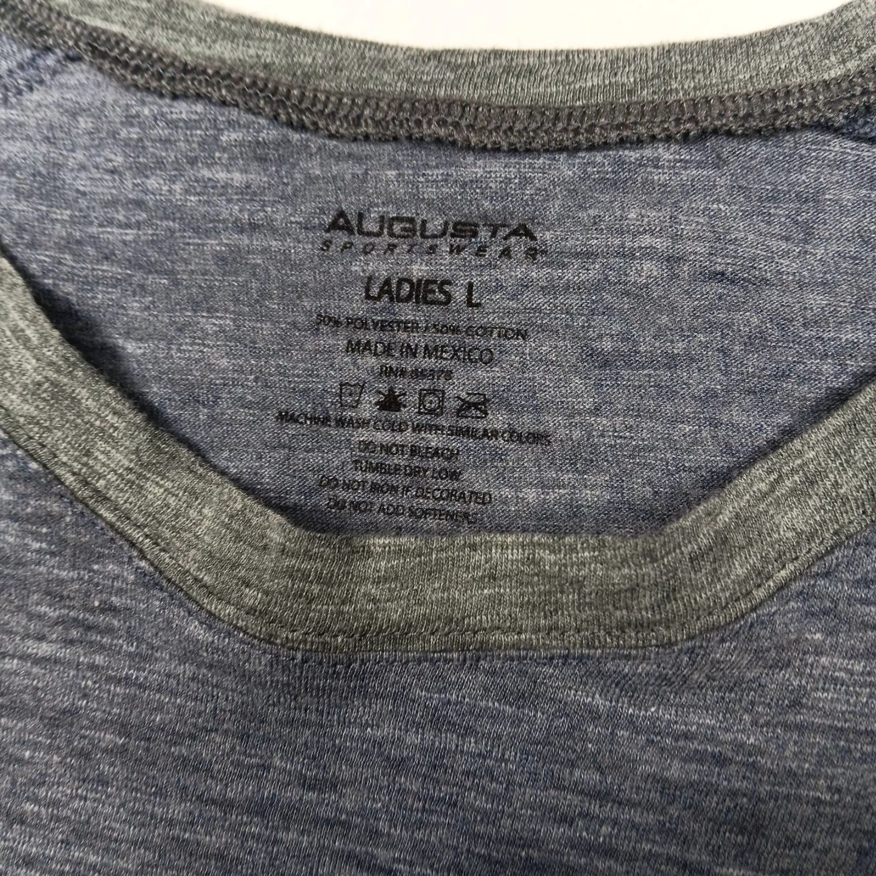 Vintage Garth Brooks All Day Long T-Shirt Augusta Women L Gray Blue Stripe Short Sleeve Round Neck Casual Pullover Country Music Shirt Size L / US 10 / IT 46 - 5 Thumbnail