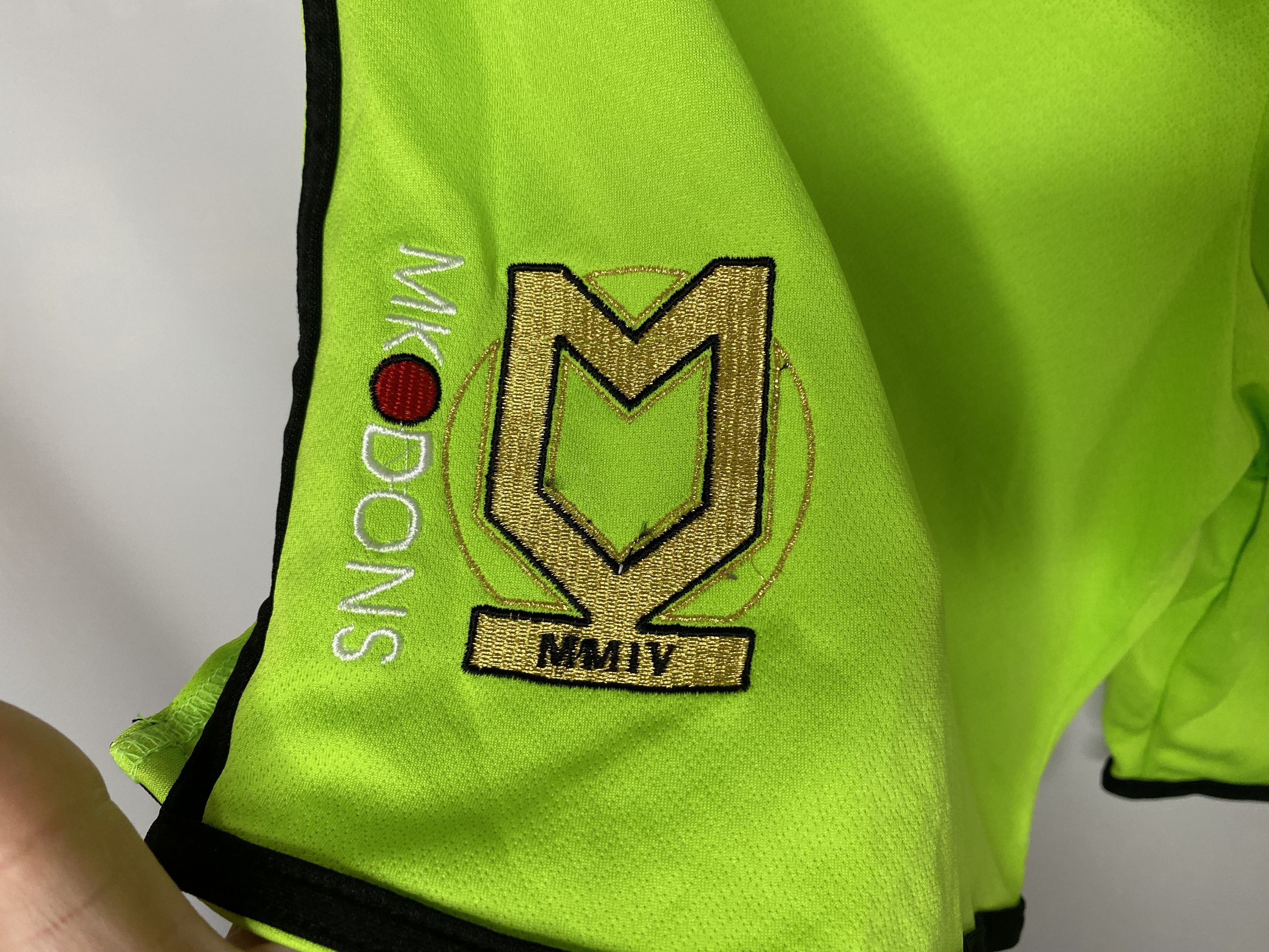 Errea × UEFA MILTON KEYNES DONS 2018-19 GOALKEEPER FOOTBALL SOCCER SHORTS Size US 32 / EU 48 - 3 Thumbnail