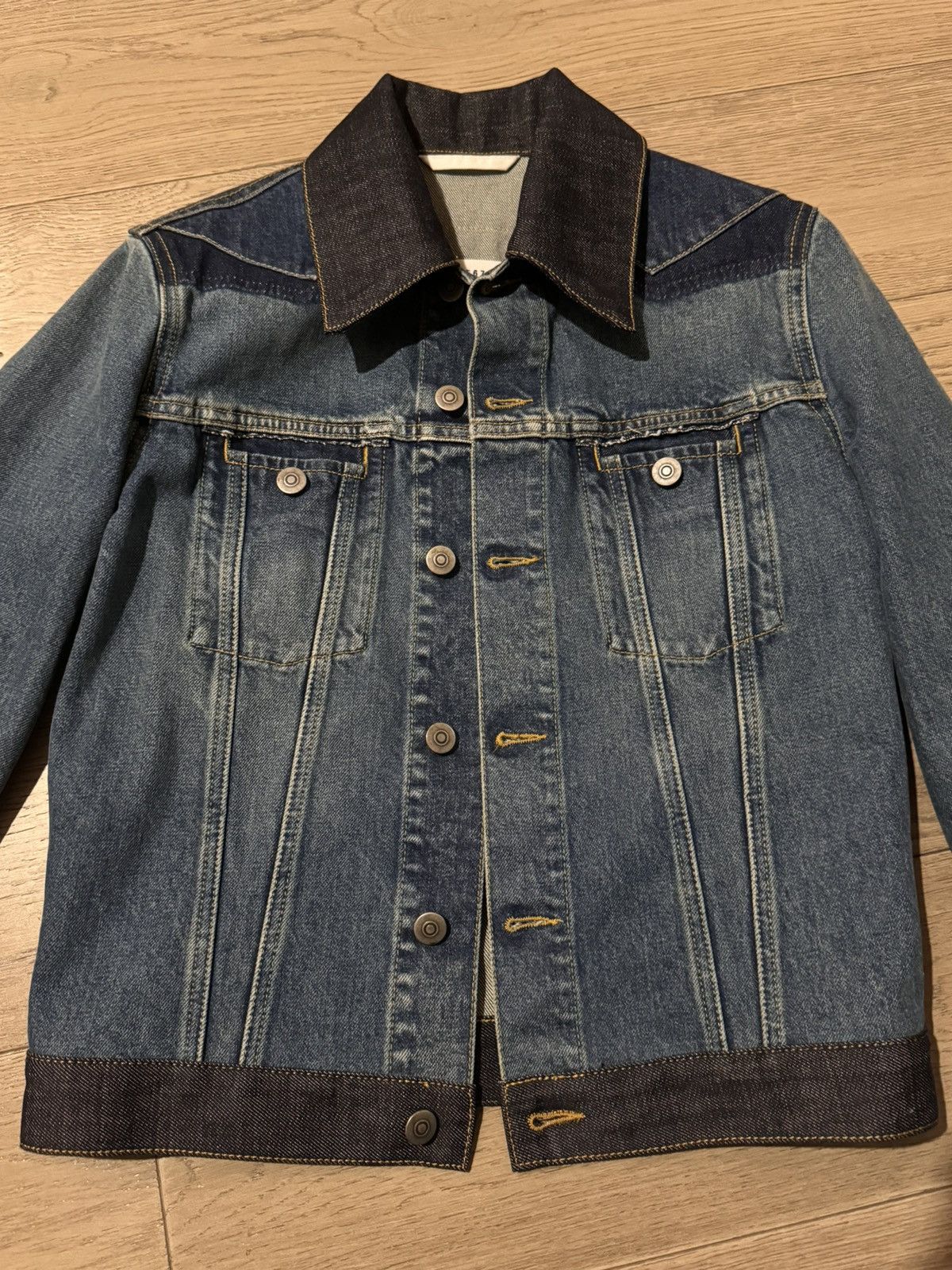 Maison Margiela Maison Margiela Patchwork Two-Tone Denim Jacket Size S / US 4 / IT 40 - 2 Thumbnail