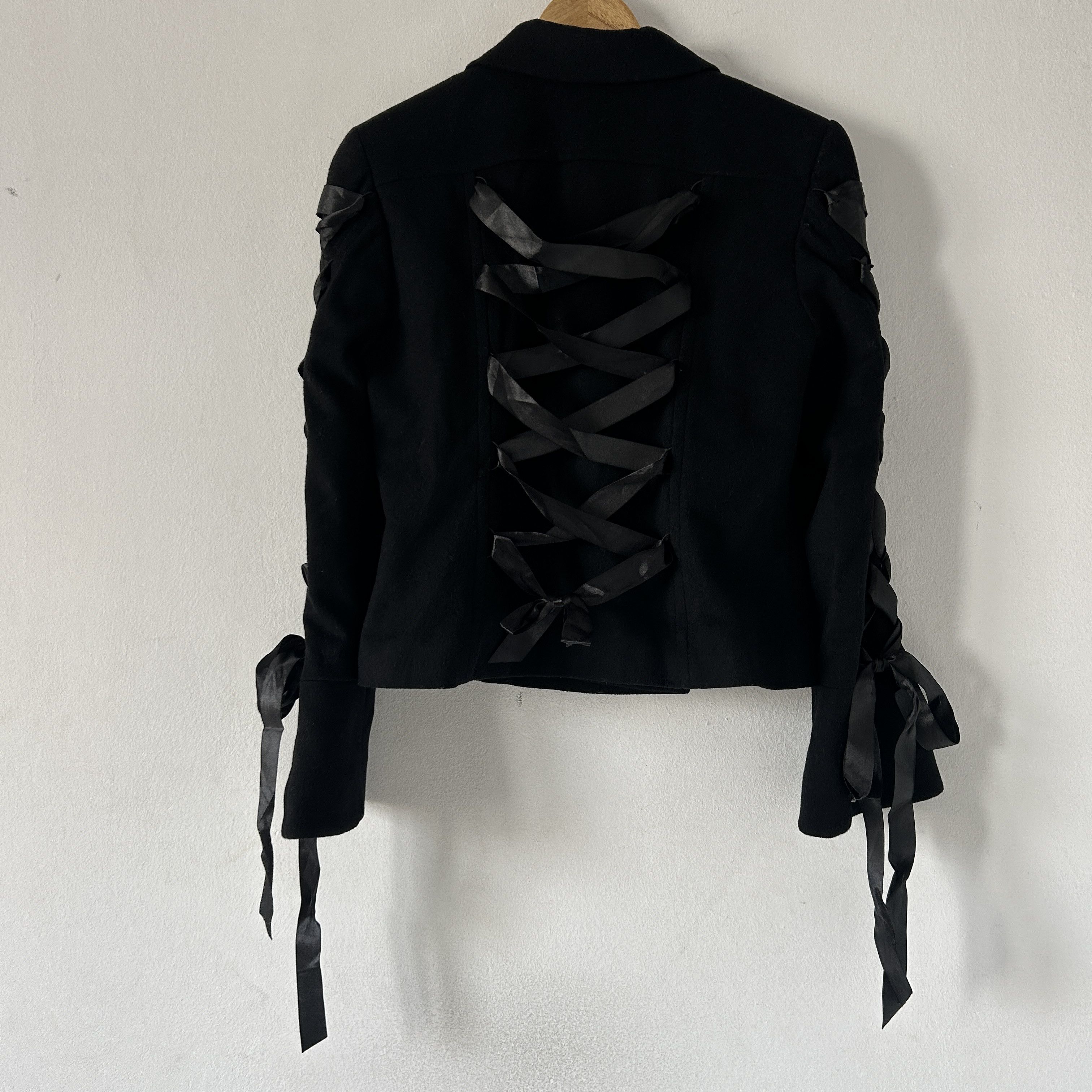 Vintage Cahsmere and wool black laced up blazer Size M / US 6-8 / IT 42-44 - 8 Thumbnail