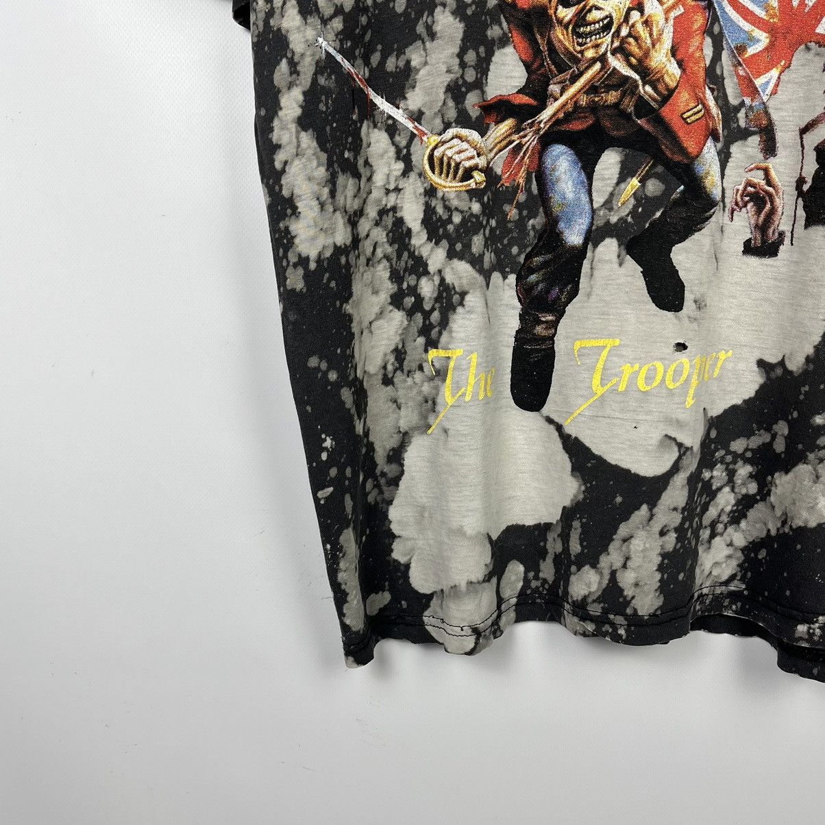 Band Tees Vintage Iron Maiden The Trooper Rock Band T Shirt 1990’s Size US M / EU 48-50 / 2 - 4 Thumbnail