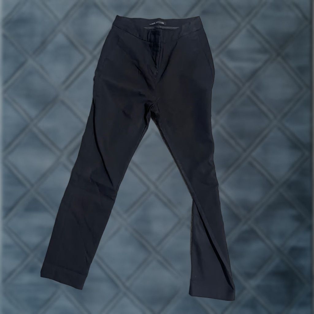 Zara Zara Basic Women’s Pants 4 Black Slim Leg Pants Women 4 Black Slim Leg Chino Size 27" / US 4 / IT 40 - 1 Thumbnail