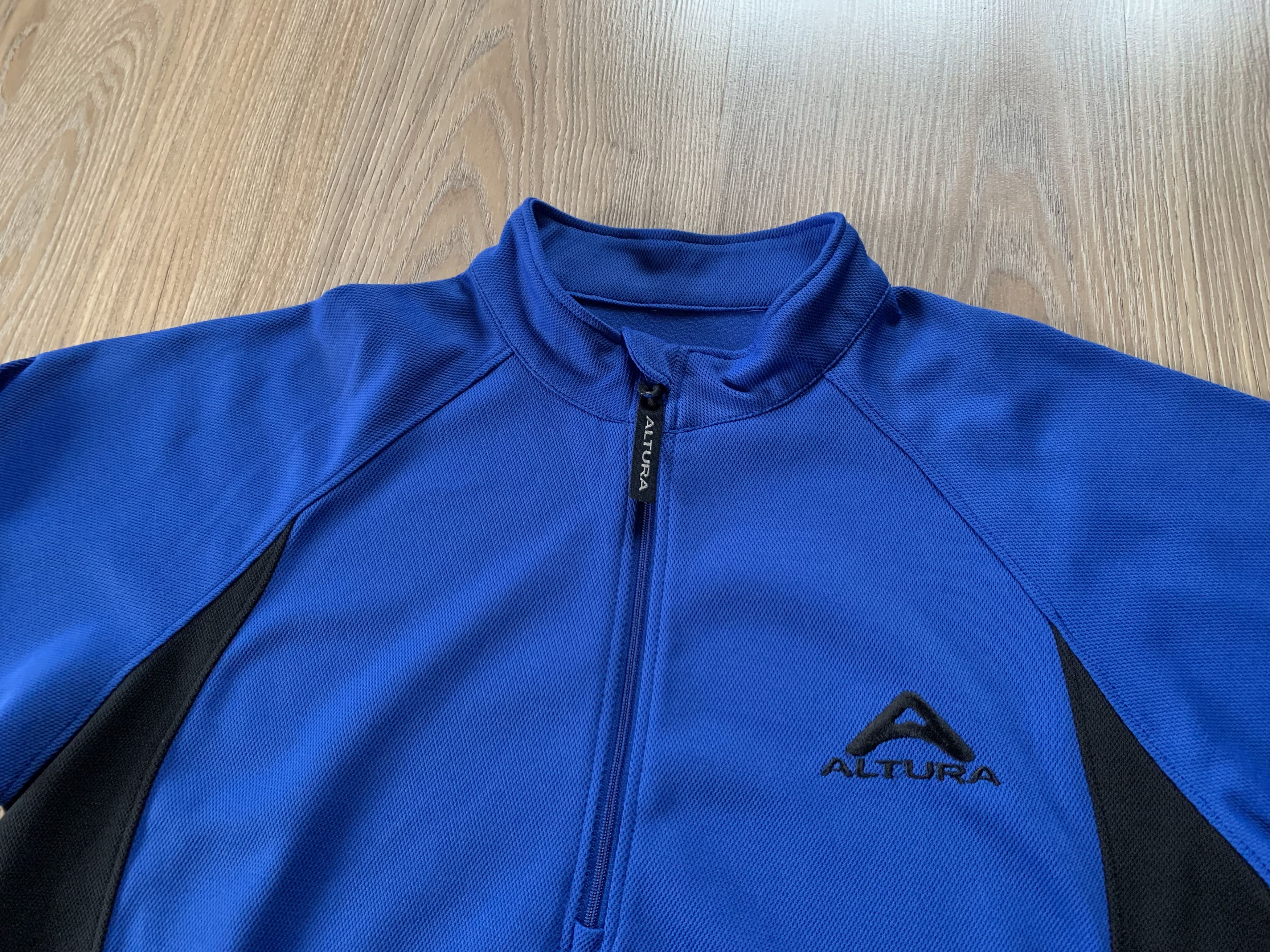 Sports Specialties Altura Micro Fleece Warm Long Sleeve Cycling Jersey Size US S / EU 44-46 / 1 - 4 Thumbnail