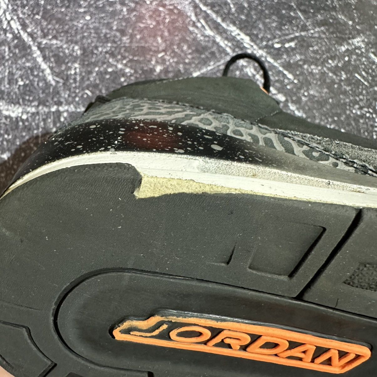 Nike Nike Air Jordan Retro 3 Fear 2023 7.5us 40.5eu 6.5uk Size US 7.5 / EU 40-41 - 11 Thumbnail