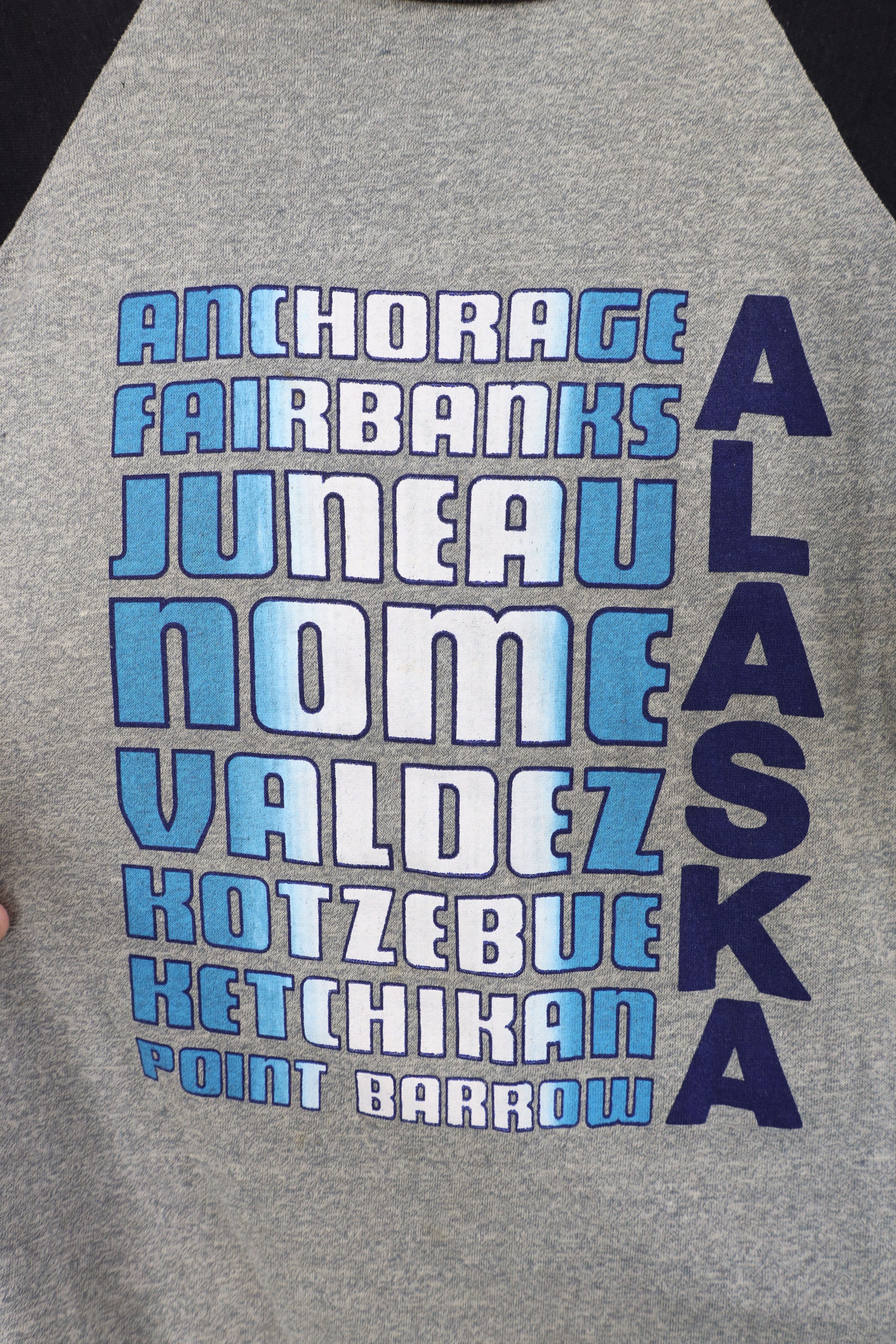Vintage Vintage 70s Streetwear Alaska 3/4 Sleeve Raglan T-Shirt USA Size US L / EU 52-54 / 3 - 4 Thumbnail