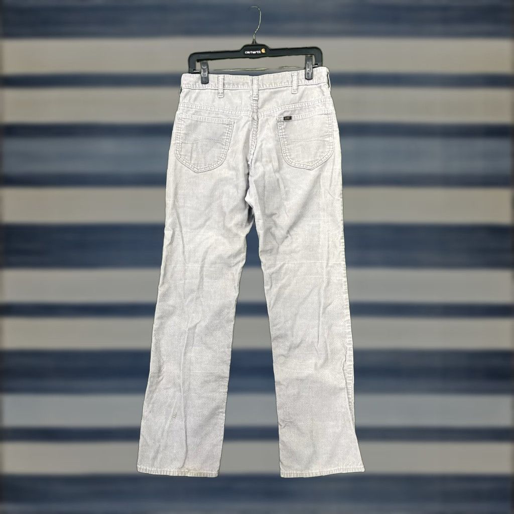 VINTAGE Lee Pants Mens Gray Straight Leg Corduroy Union Made 90s Size 30x30