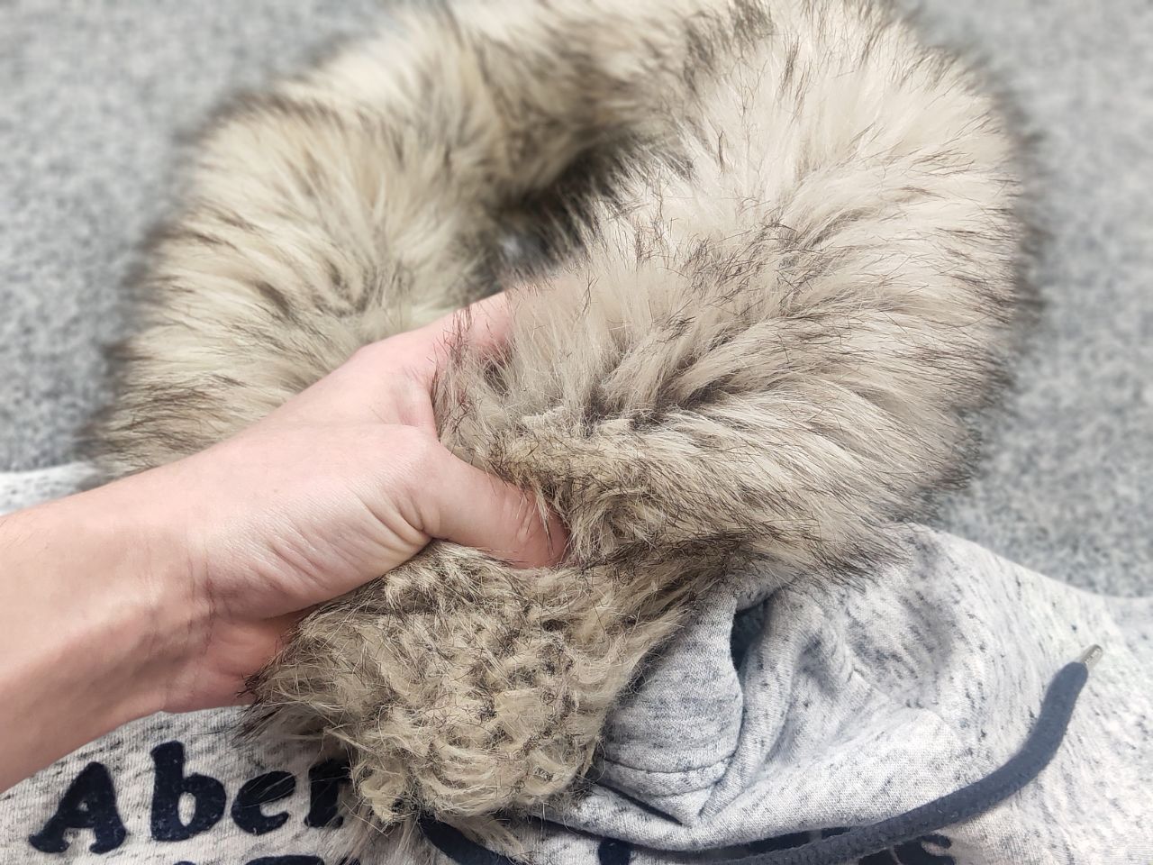 Abercrombie & Fitch Vintage Abercrombie Y2K If six was nine fur Zip Hoodie Size US S / EU 44-46 / 1 - 13 Thumbnail
