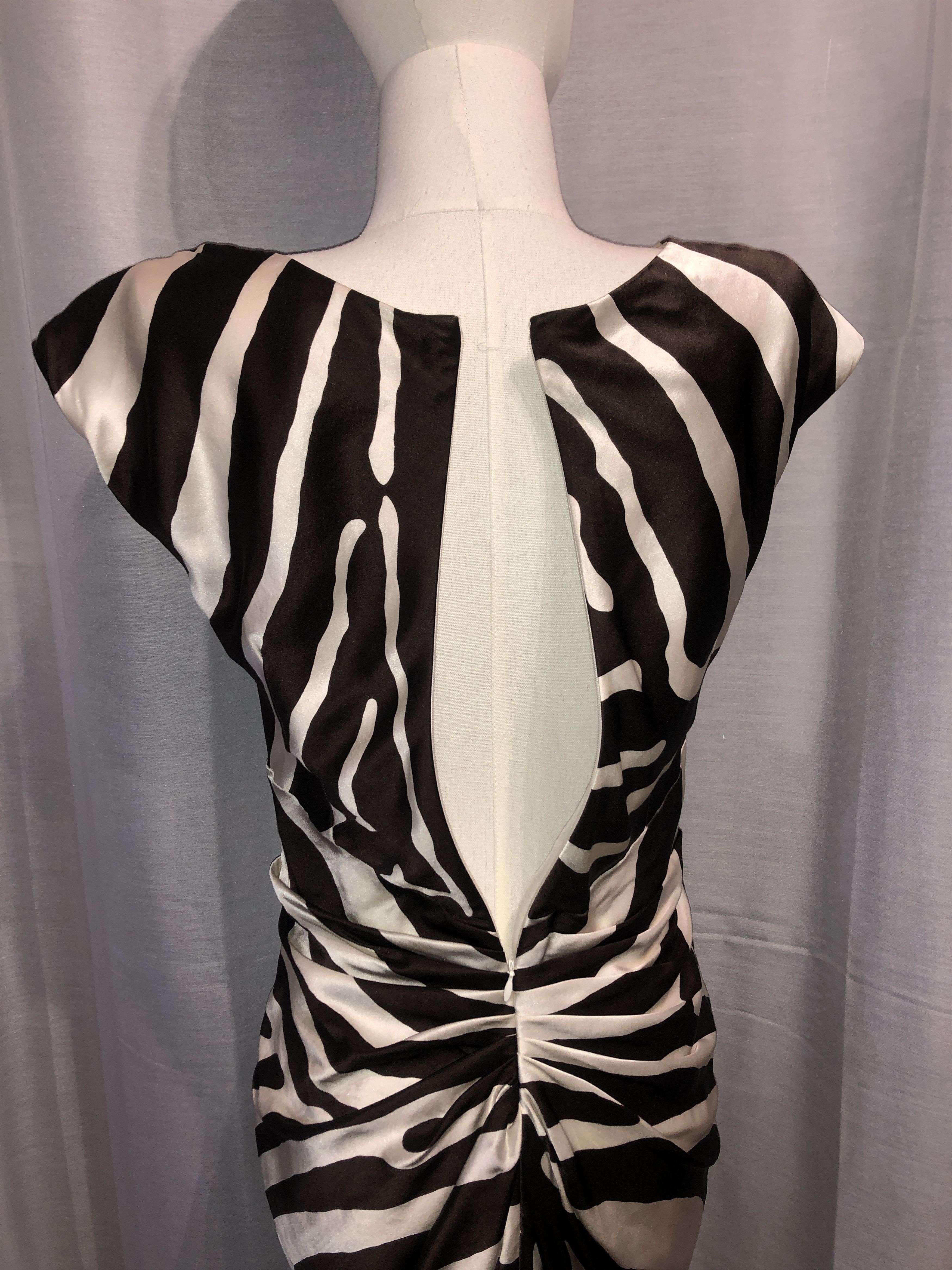 Dior S/S 2009 Zebra Print Silk Dress Size M / US 6-8 / IT 42-44 - 16 Thumbnail
