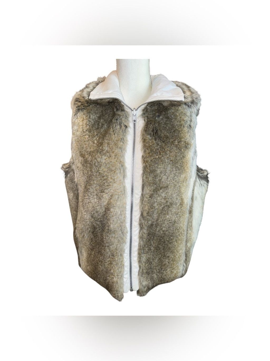 Weatherproof Weatherproof Reversible Faux Fur Vest by the Weatherproof Ga Size L / US 10 / IT 46 - 3 Thumbnail