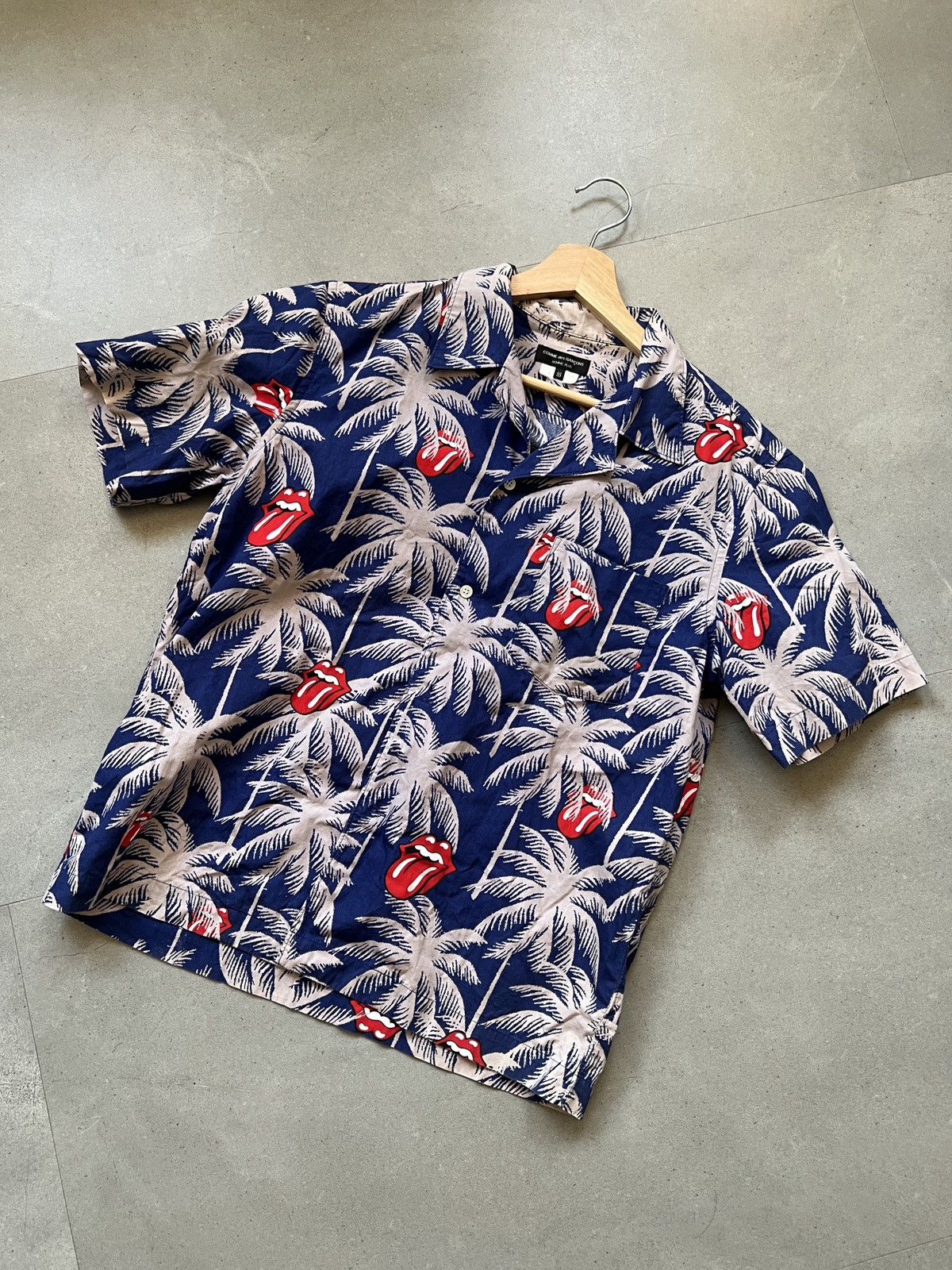 Comme des Garcons Homme Plus × The Rolling Stones SS06 Comme Des Garcons Homme Plus Hawaii Aloha Shirt Size US S / EU 44-46 / 1 - 1 Thumbnail