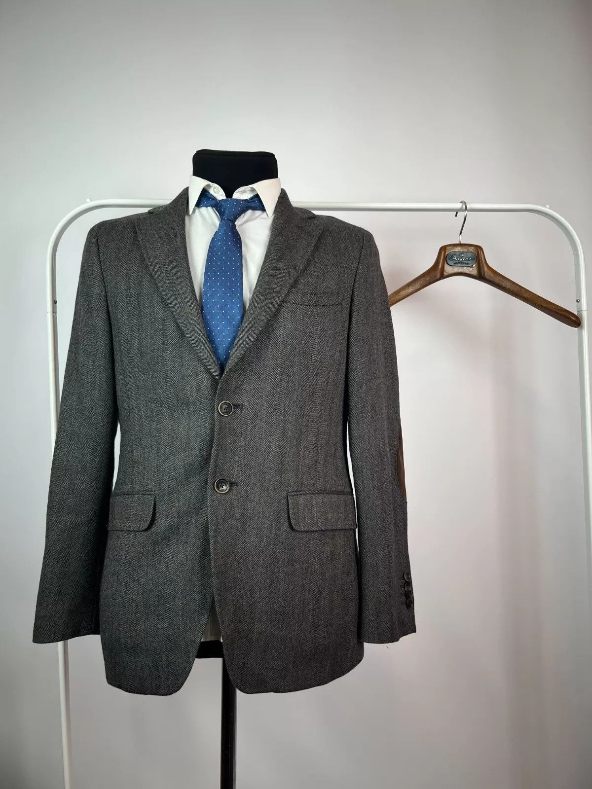 Massimo Dutti Massimo Dutti Grey Herringbone Wool Elbow Patches Blazer Size 40R - 1 Thumbnail