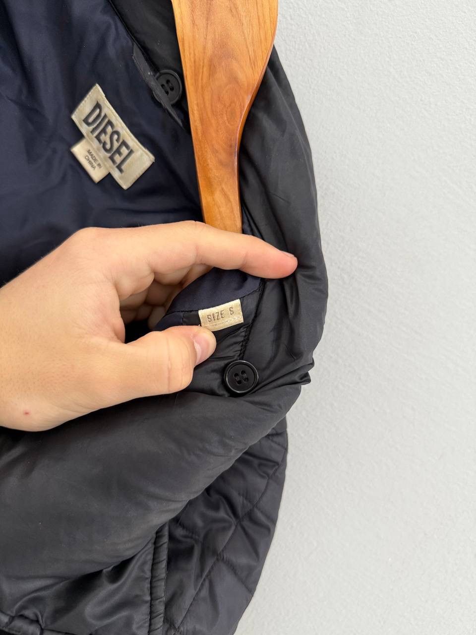 Diesel × Japanese Brand Diesel Y2K Vintage Patent Puffer Avant Garde Jacket Bomber Size S / US 4 / IT 40 - 3 Thumbnail