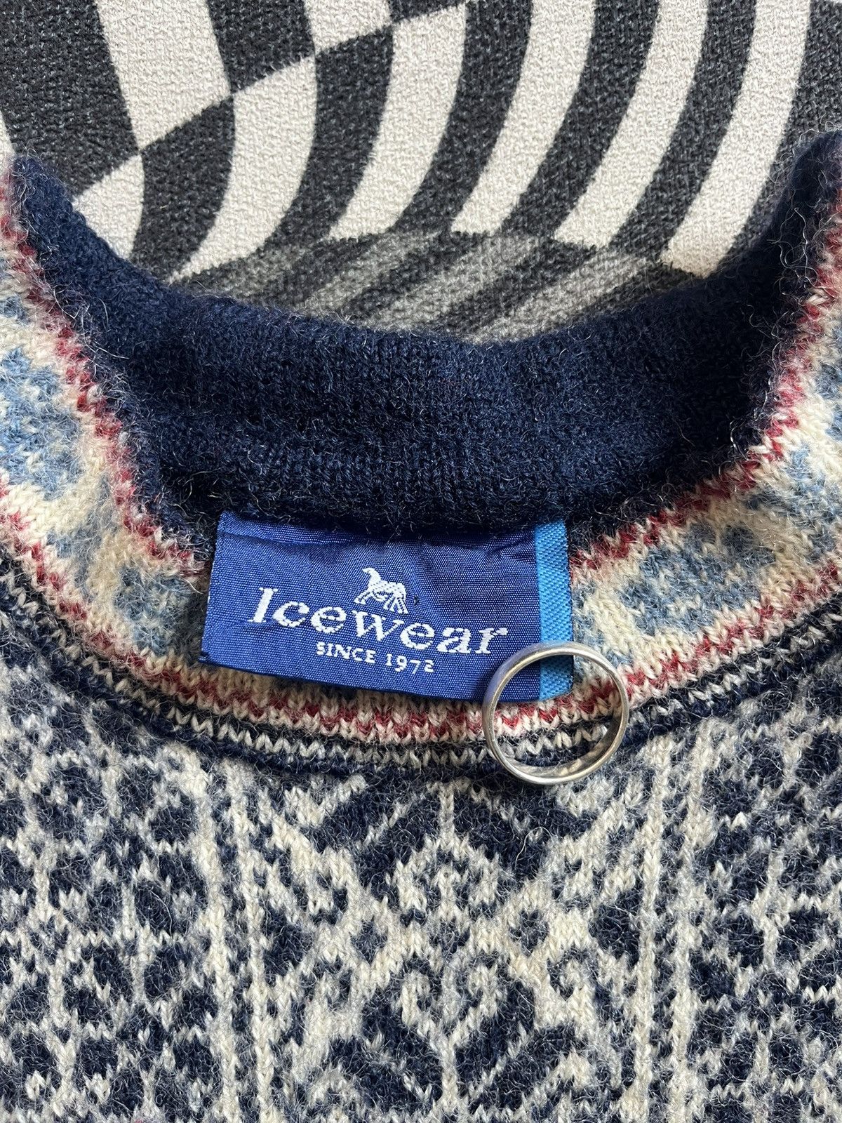 Vintage Vintage ICE WEAR 100% Pure new WOOL Sweater Shirt Size US S / EU 44-46 / 1 - 6 Thumbnail