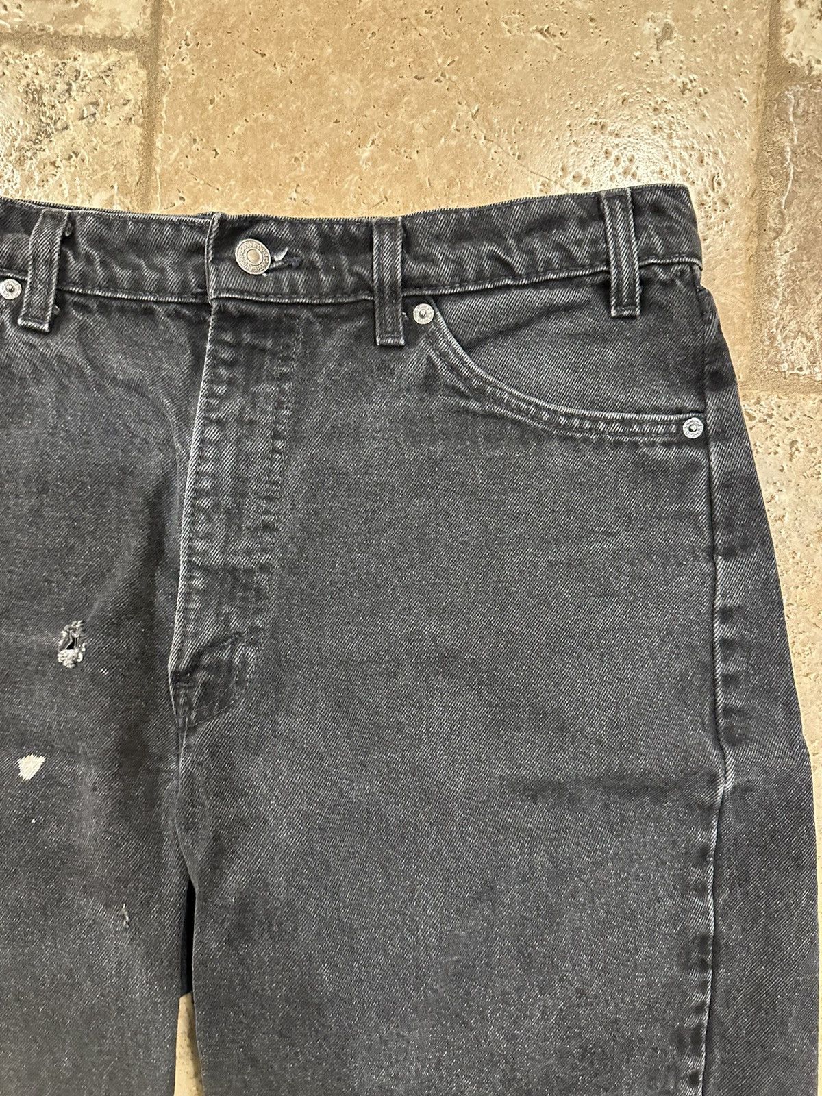 Levi's Levi’s Vintage 550 Black Ditressed Denim Shorts Orange Tab Size US 36 / EU 52 - 3 Thumbnail
