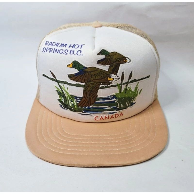 Vintage Canada Original Vintage Radium Hot Springs Hat Size ONE SIZE - 1 Thumbnail