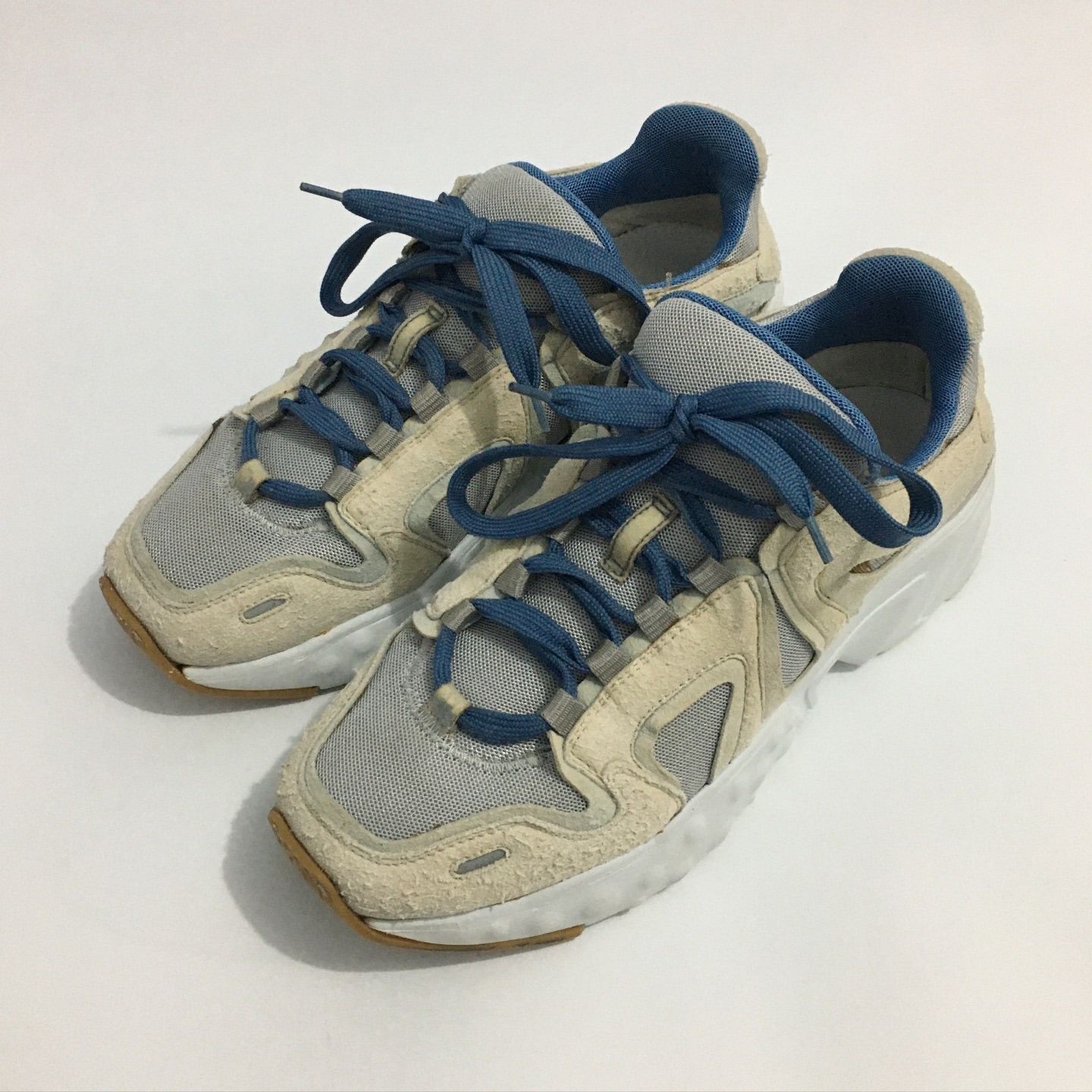 Acne Studios Acne Studios Manhattan Trainers Beige Size US 6 / EU 39 - 1 Thumbnail