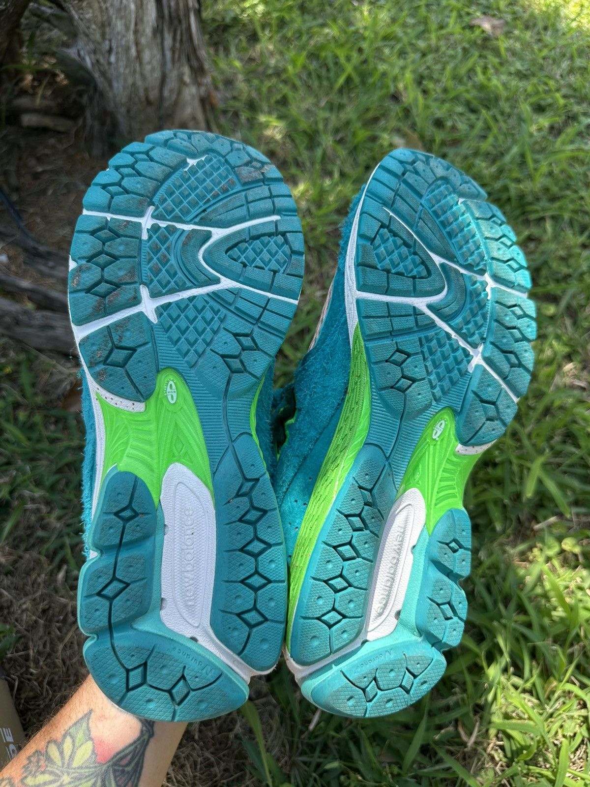 New Balance New Balance “Water be the guide” Salehe Bembury Size US 10.5 / EU 43-44 - 7 Thumbnail