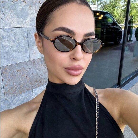 Miu Miu Miu Miu MU04ZSF VAU07F Sunglasses Honey Havana Oval Frame Size ONE SIZE - 2 Thumbnail