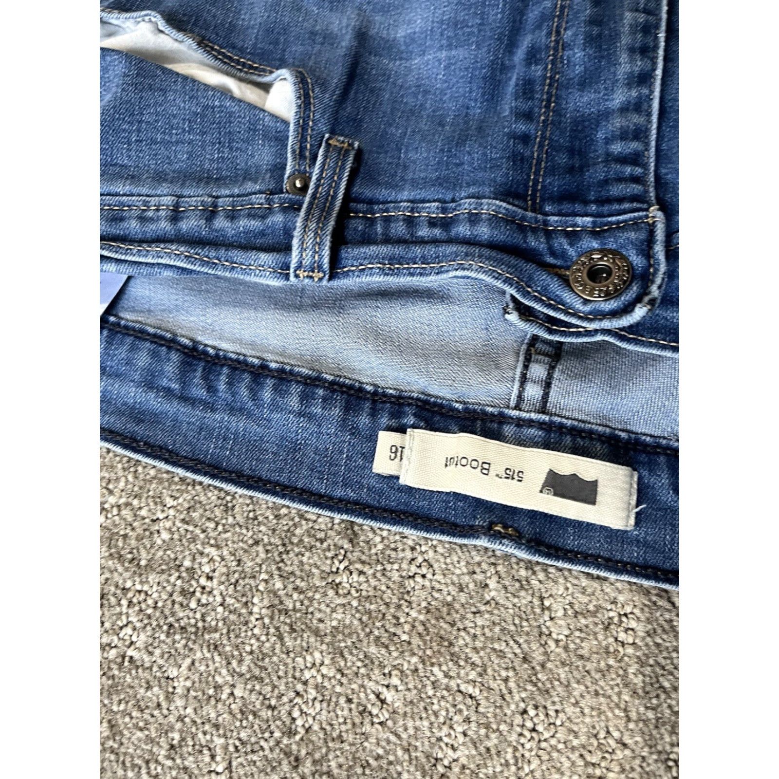 Levi's Levi's 515 Boot Cut Jeans Size 16 Women Medium Wash Cotton Blend 90s Casual Pockets EUC 33x30 Size 38" / US 16 / IT 52 - 6 Thumbnail