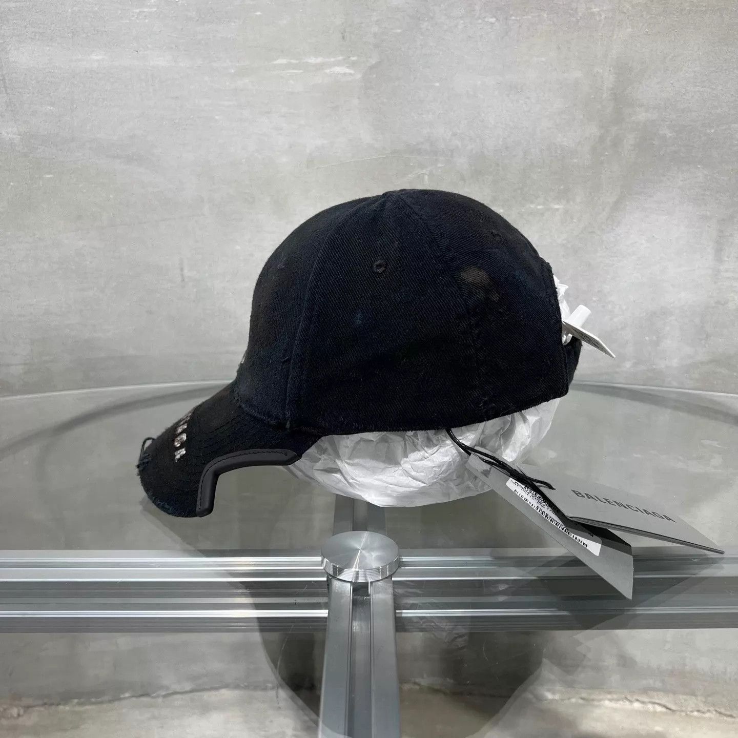 Balenciaga Balenciaga Dye Washed Double Ring Destroyed Cap M Size ONE SIZE - 2 Thumbnail