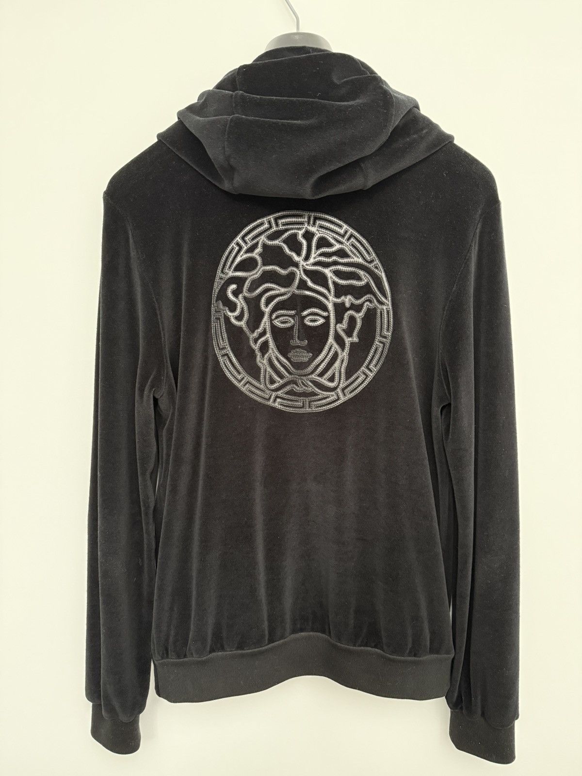 Versace Versace Men’s Black Medusa Hoodie Size US S / EU 44-46 / 1 - 1 Thumbnail
