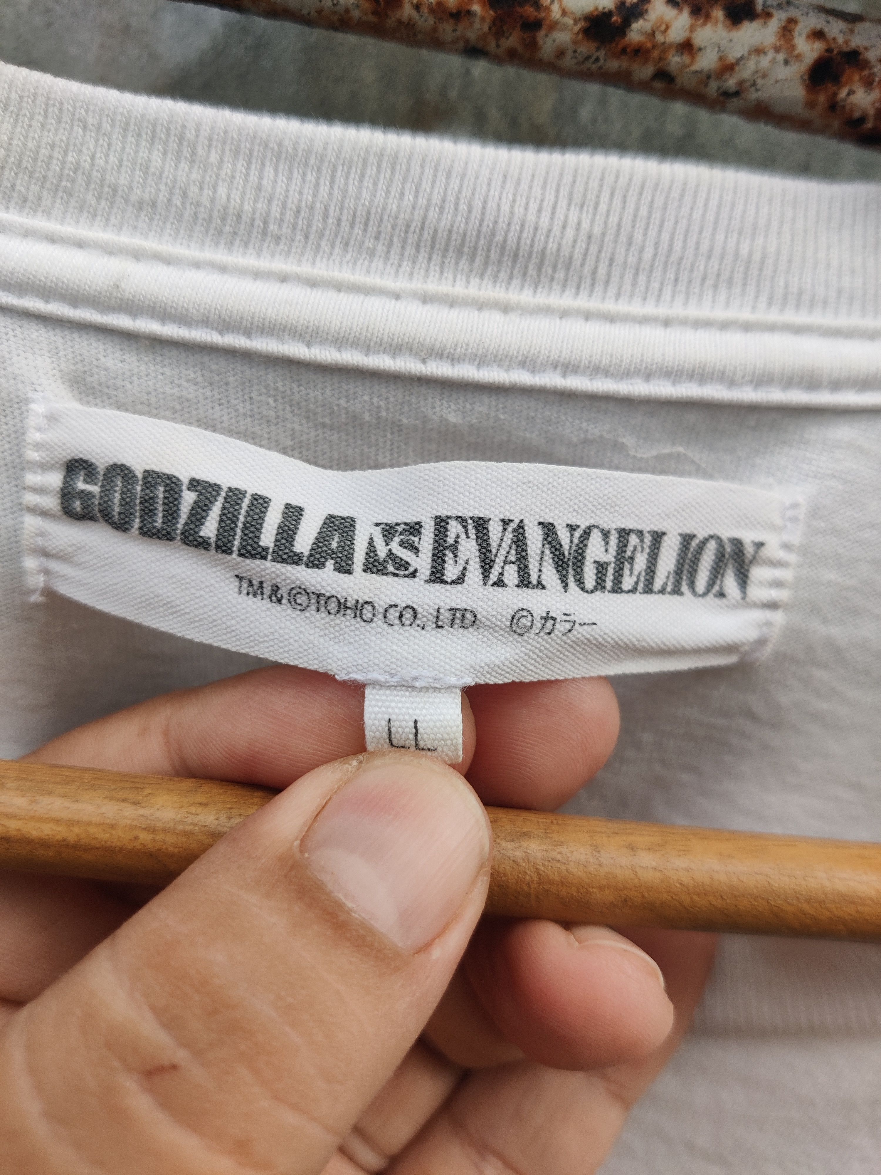 Anime Vintage Archival Godzilla Evangelion OVP Anime Shirt Size US L / EU 52-54 / 3 - 8 Thumbnail