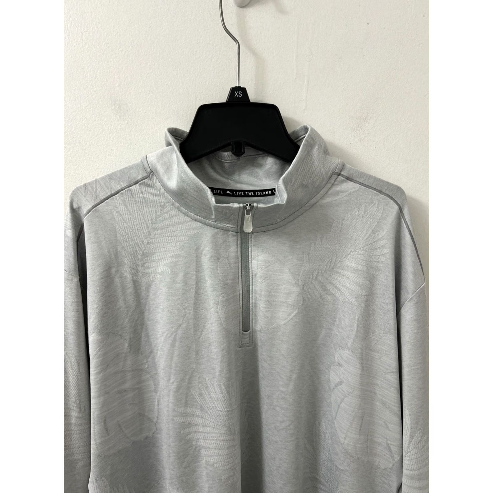 Tommy Bahama VINTAGE? No — Tommy Bahama Island Zone 1/4 Zip Mens XL Gray Floral Pullover Sweatshirt L/S Size US XL / EU 56 / 4 - 5 Thumbnail