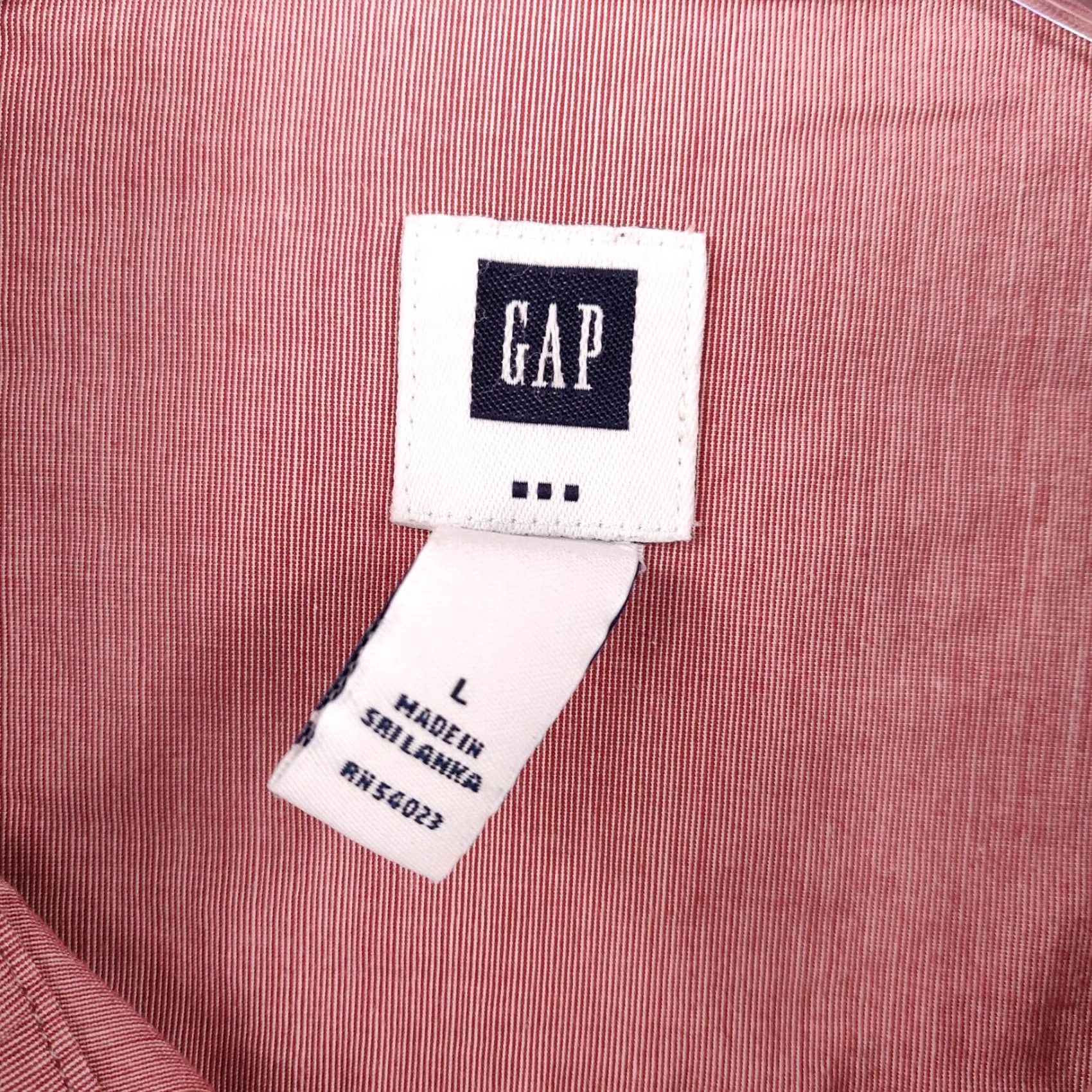 Gap Gap Mens Shirt L Red Solid Pockets Long Sleeve Cotton Button-Up Casual Workwear, Brand Gap Size US L / EU 52-54 / 3 - 3 Thumbnail