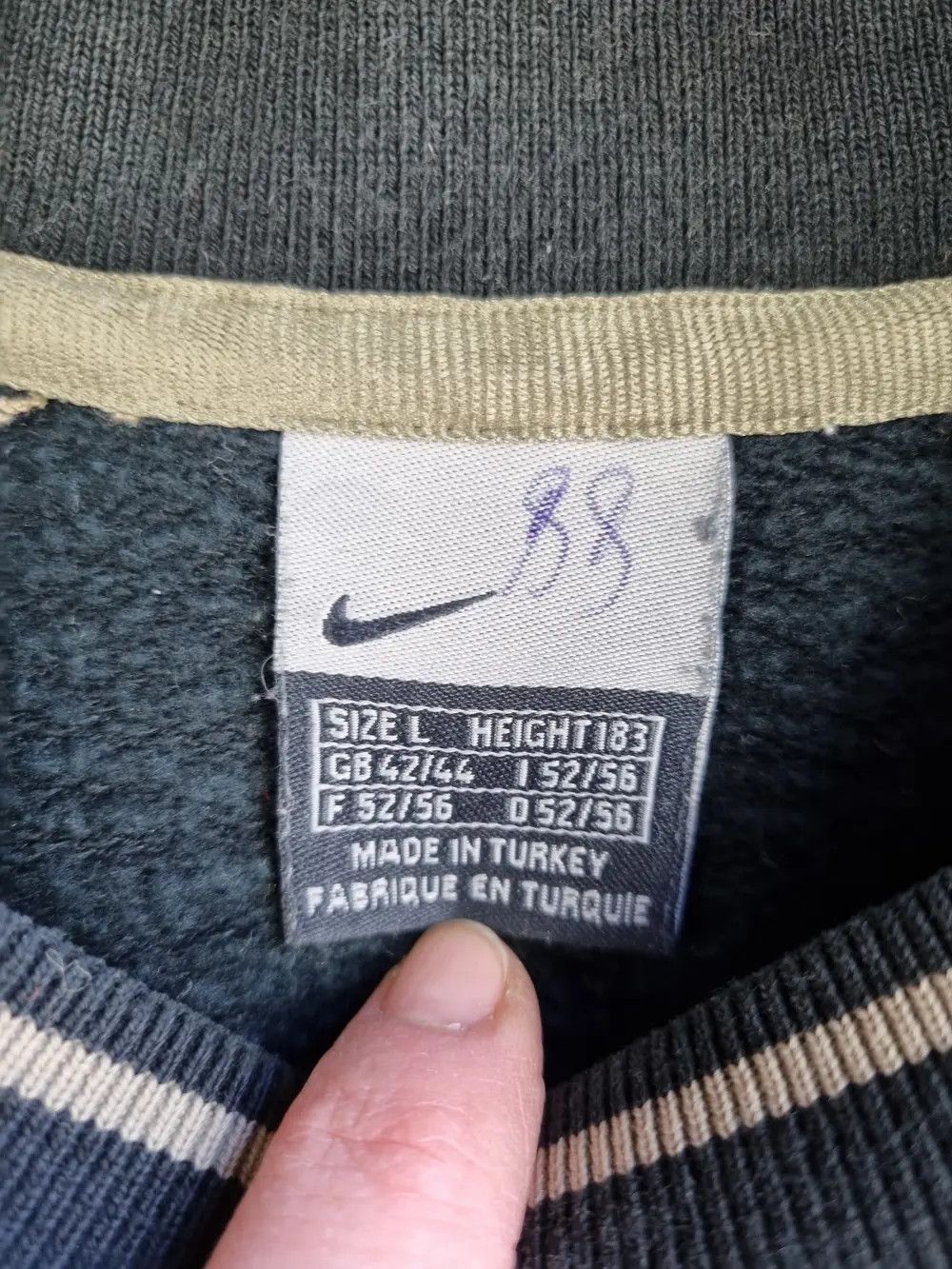 Nike × Vintage 90s Faded NIKE Spell Out Logo Vintage Sweatshirt Size US L / EU 52-54 / 3 - 14 Thumbnail