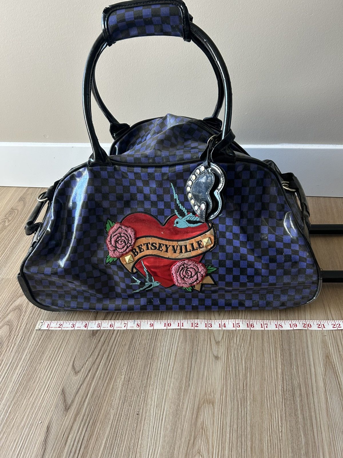 Ed Hardy Vintage Ed Hardy Style Betsyville Roller Bag Size ONE SIZE - 9 Thumbnail