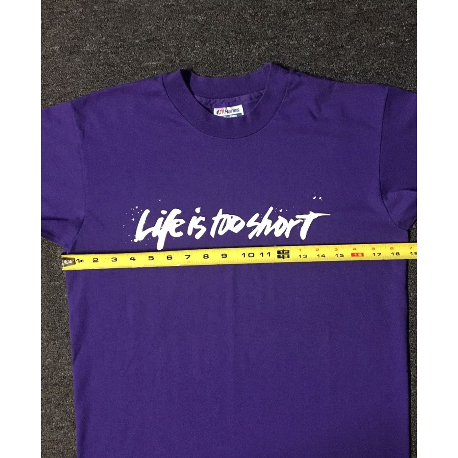 Hanes VINTAGE Hanes T-Shirt 80s 90s Life Is Too Short To Drink Bad Wine Shirt M Purple Short Sleeve Mens Single Stitch Funny Beer Humor Graphic Tee Size US M / EU 48-50 / 2 - 5 Thumbnail