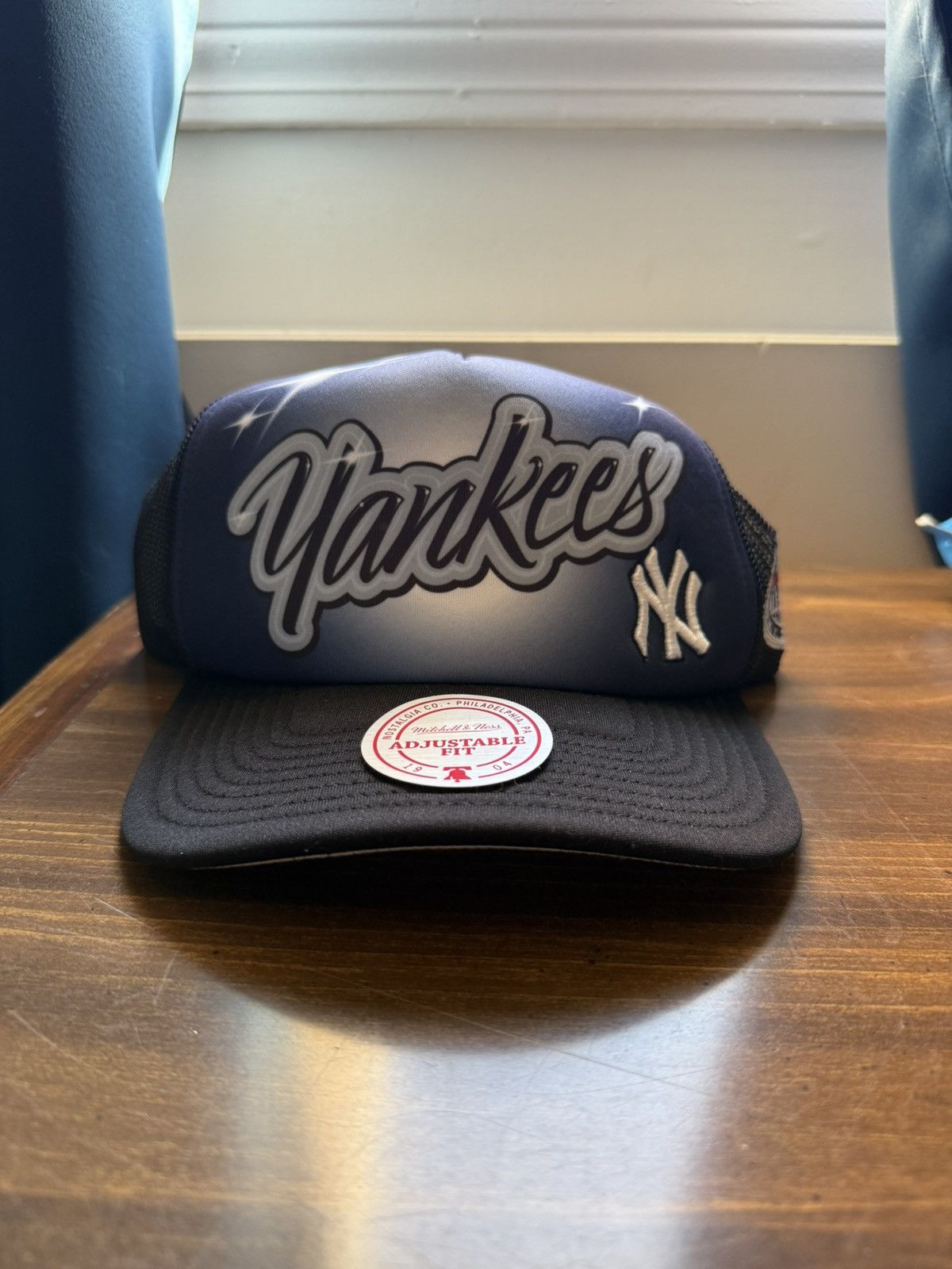 New Era New York Yankees Trucker Hat Size ONE SIZE - 1 Thumbnail