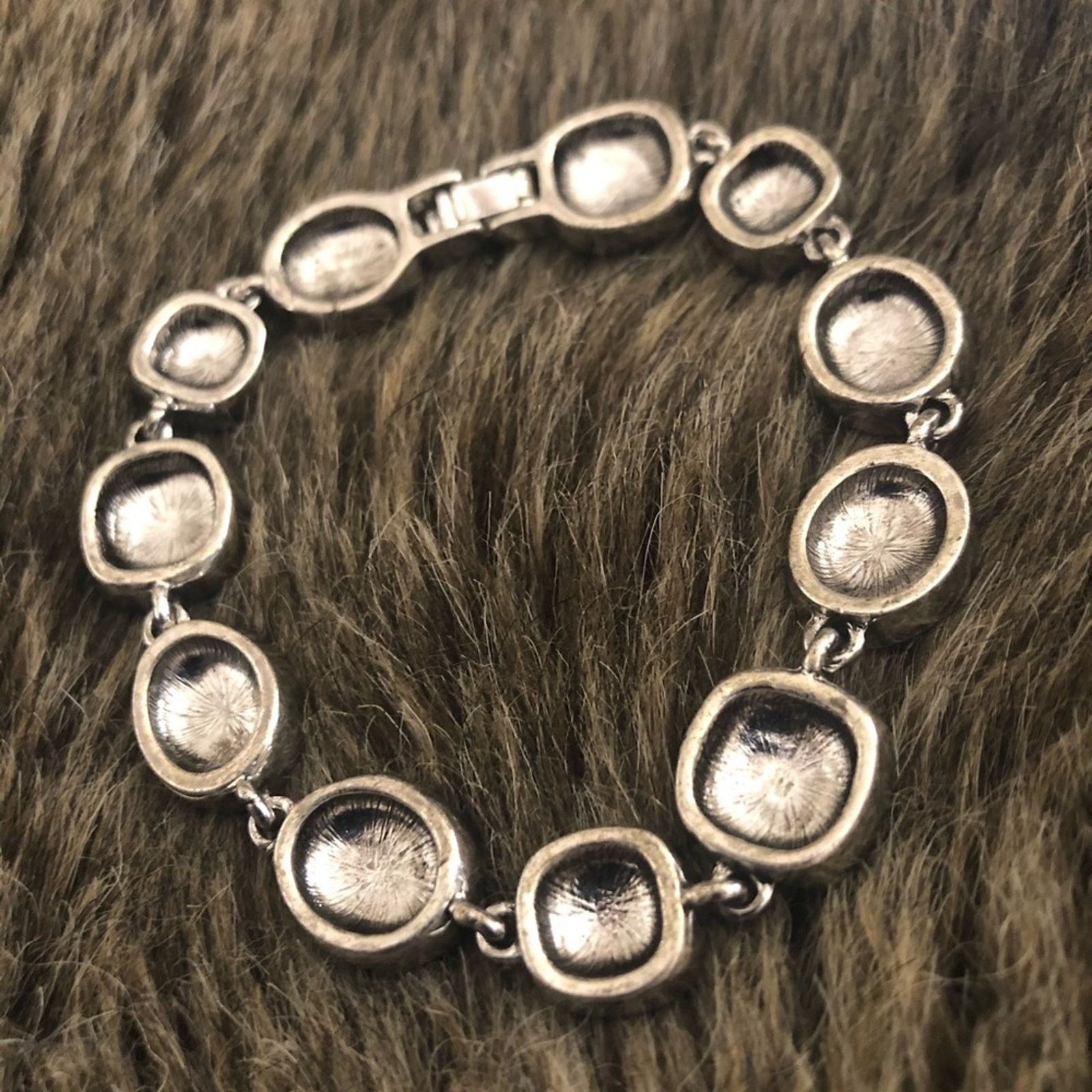 Jewelry Vintage Napier silver rhinestone accent bracelet Size ONE SIZE - 3 Thumbnail