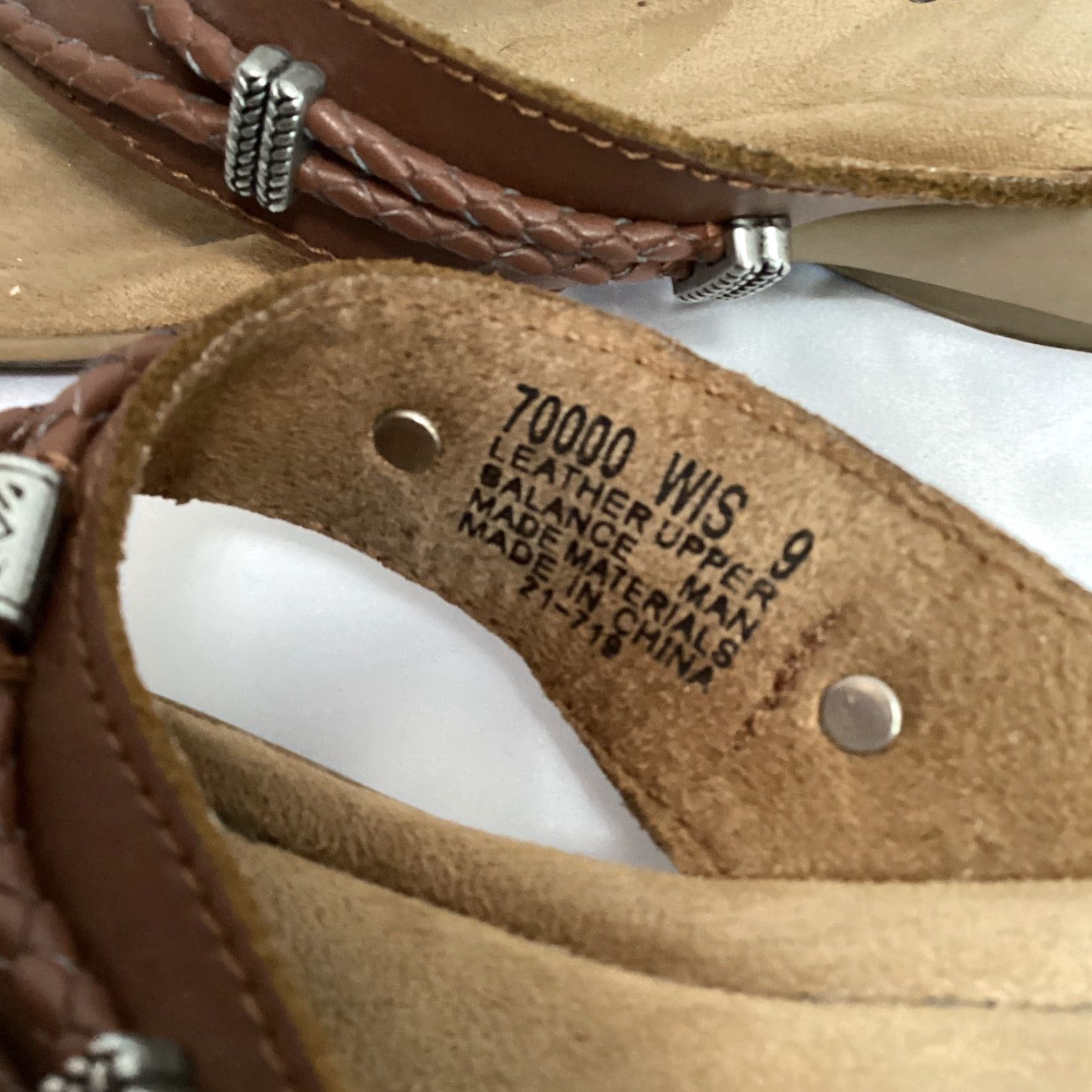 Minnetonka Minnetonka Sandal Thong Women’s 9 Brown Silverthorne Embellished Casual/Travel Bohemian Beach Size US 9 / IT 39 - 8 Thumbnail