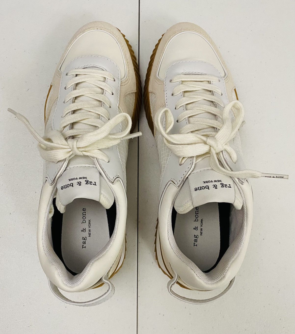 Rag & Bone Rag & Bone white/beige mesh/leather/suede retro runner NW Size US 10 / IT 40 - 15 Thumbnail