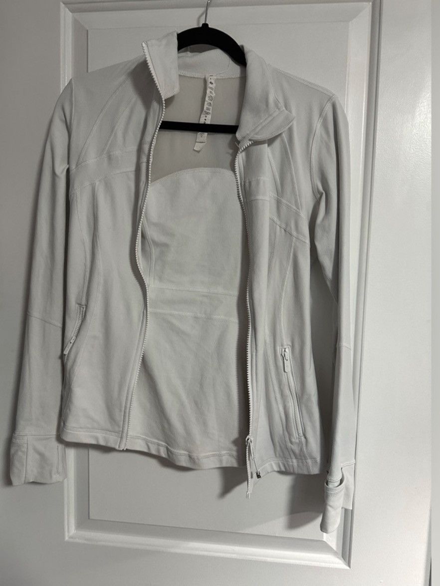 Lululemon Lululemon Define Jacket Luon Size M / US 6-8 / IT 42-44 - 2 Thumbnail