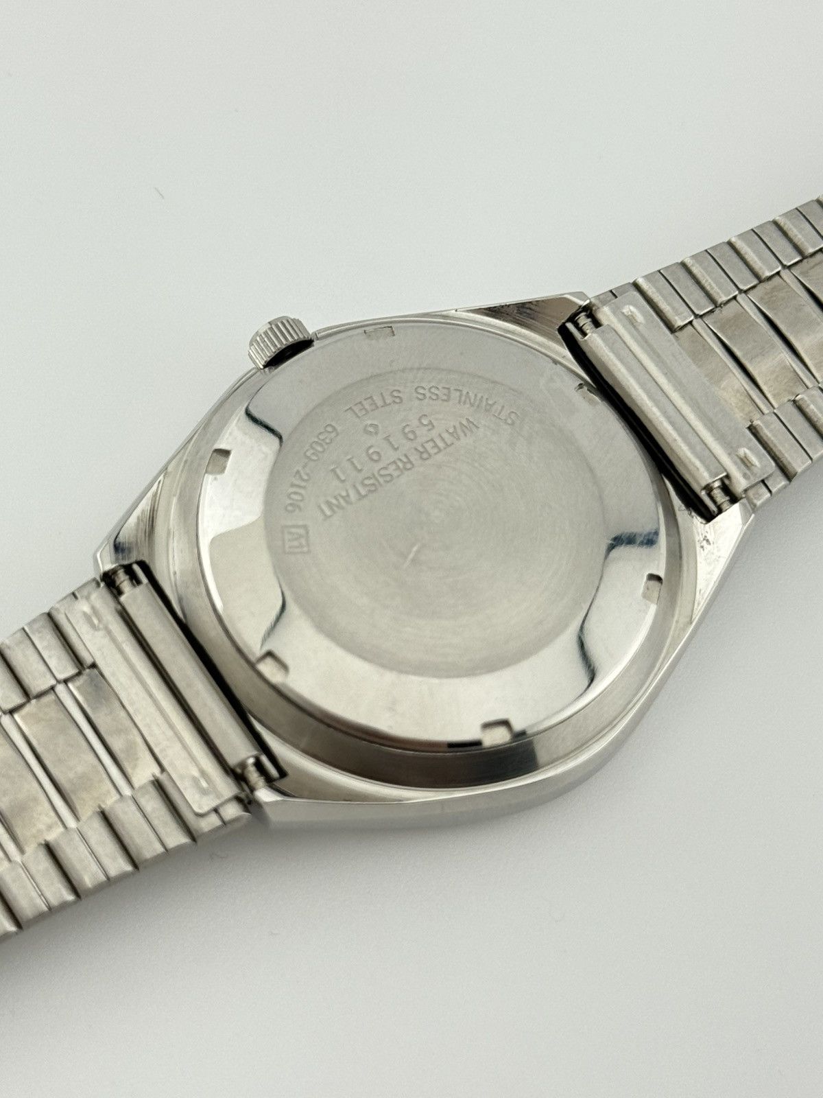 Seiko Vintage Seiko 5 Automatic Sky Blue Dial Men’s Watch 36mm Size 36 - 5 Thumbnail