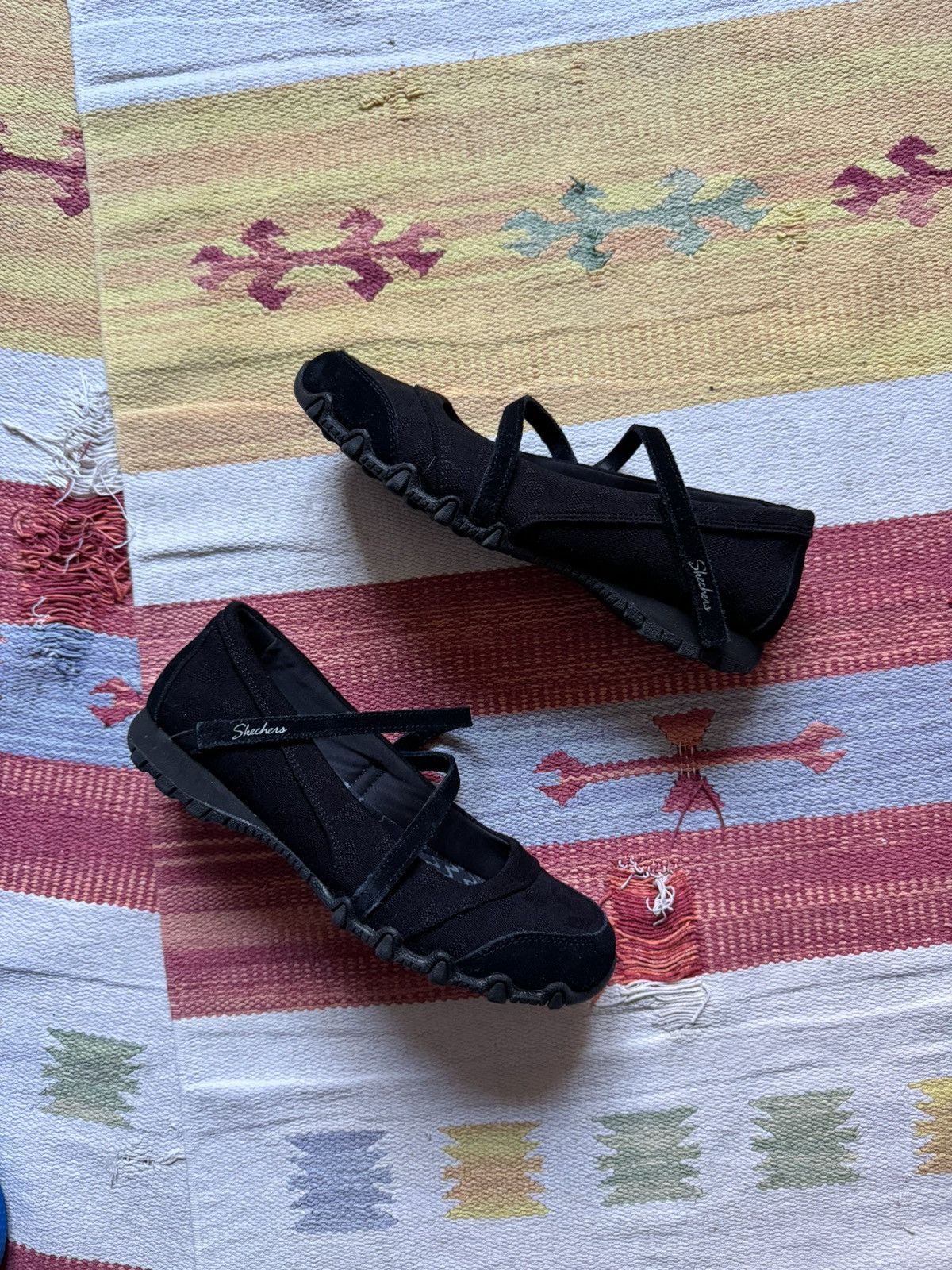Vintage 00’s Skechers y2k Japanese Ballet Flats