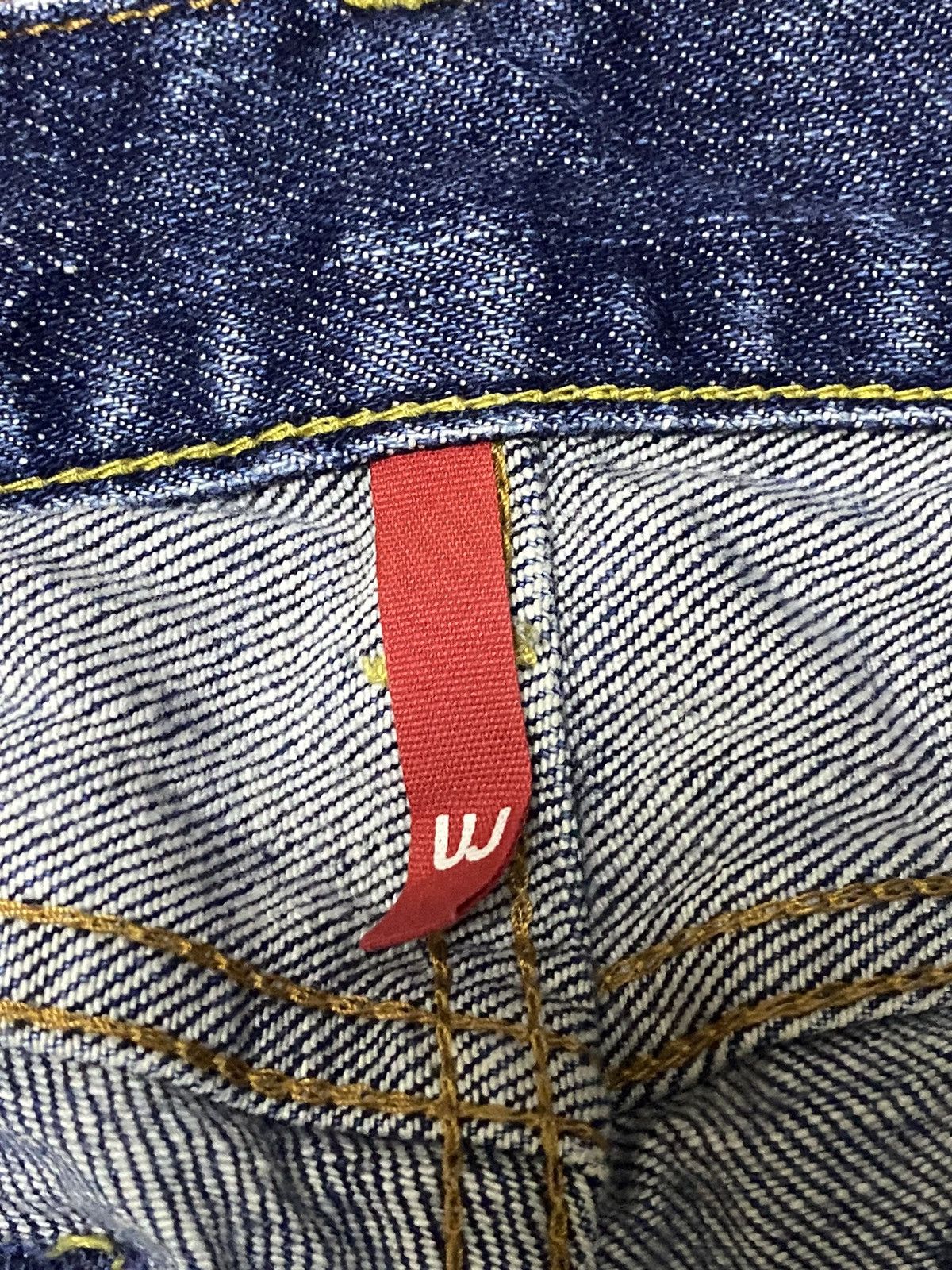 Japanese Brand Vintage Uniqlo Brands Selvedge Blue Wash Distressed Jeans Size US 29 - 12 Thumbnail
