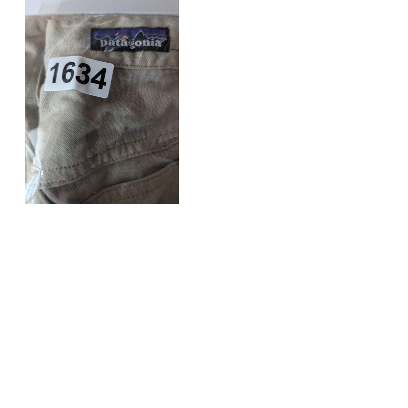 Patagonia Patagonia Cargo Pants Mens 30x32 Khaki Beige Outdoor Hiking Workwear Utility Pants Beige/Khaki Cargo with Pockets Size US 30 / EU 46 - 9 Thumbnail