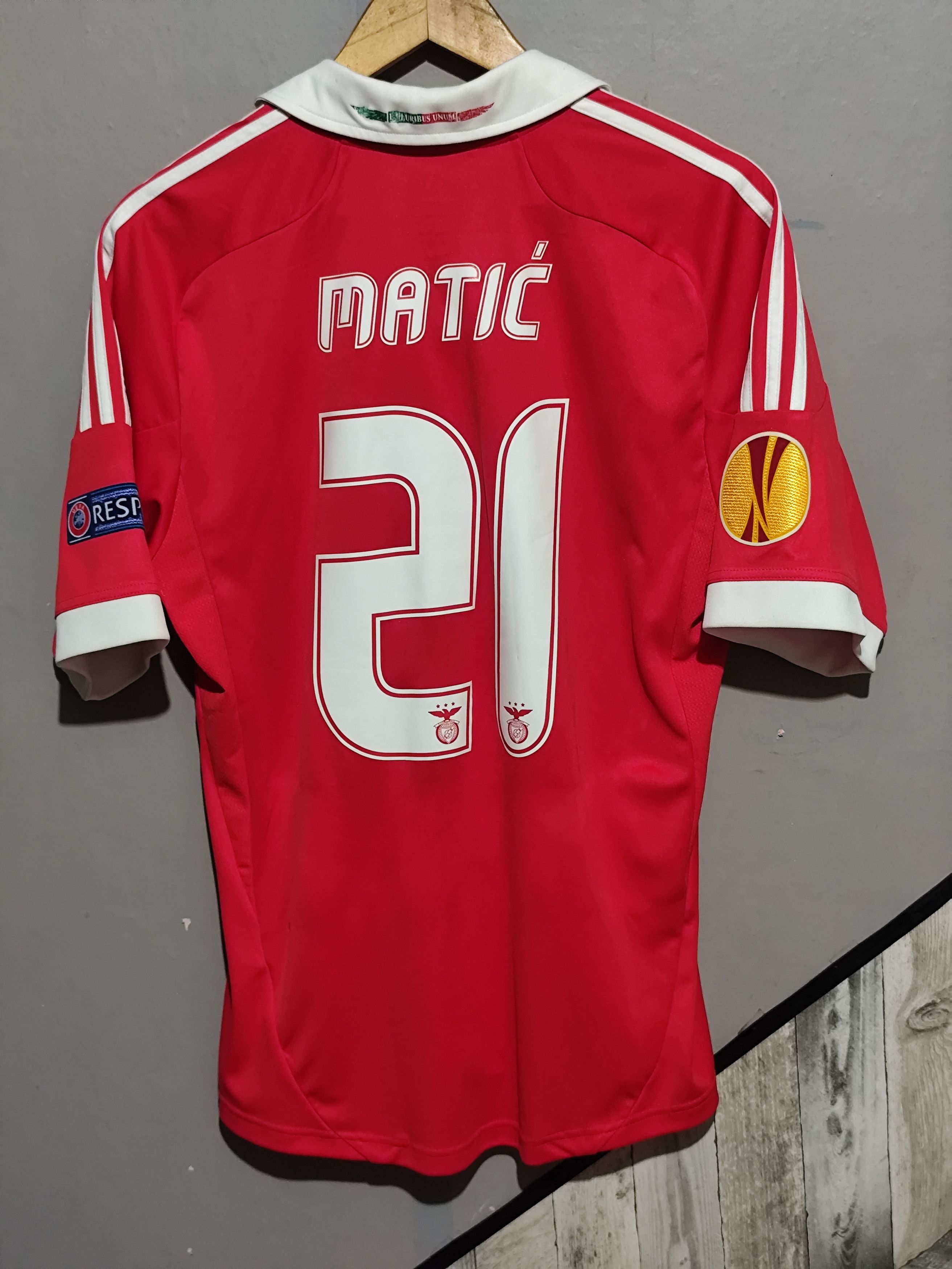 Adidas Adidas x SL Benfica 2012/13 #21 Matic Home Jersey Size US M / EU 48-50 / 2 - 11 Thumbnail