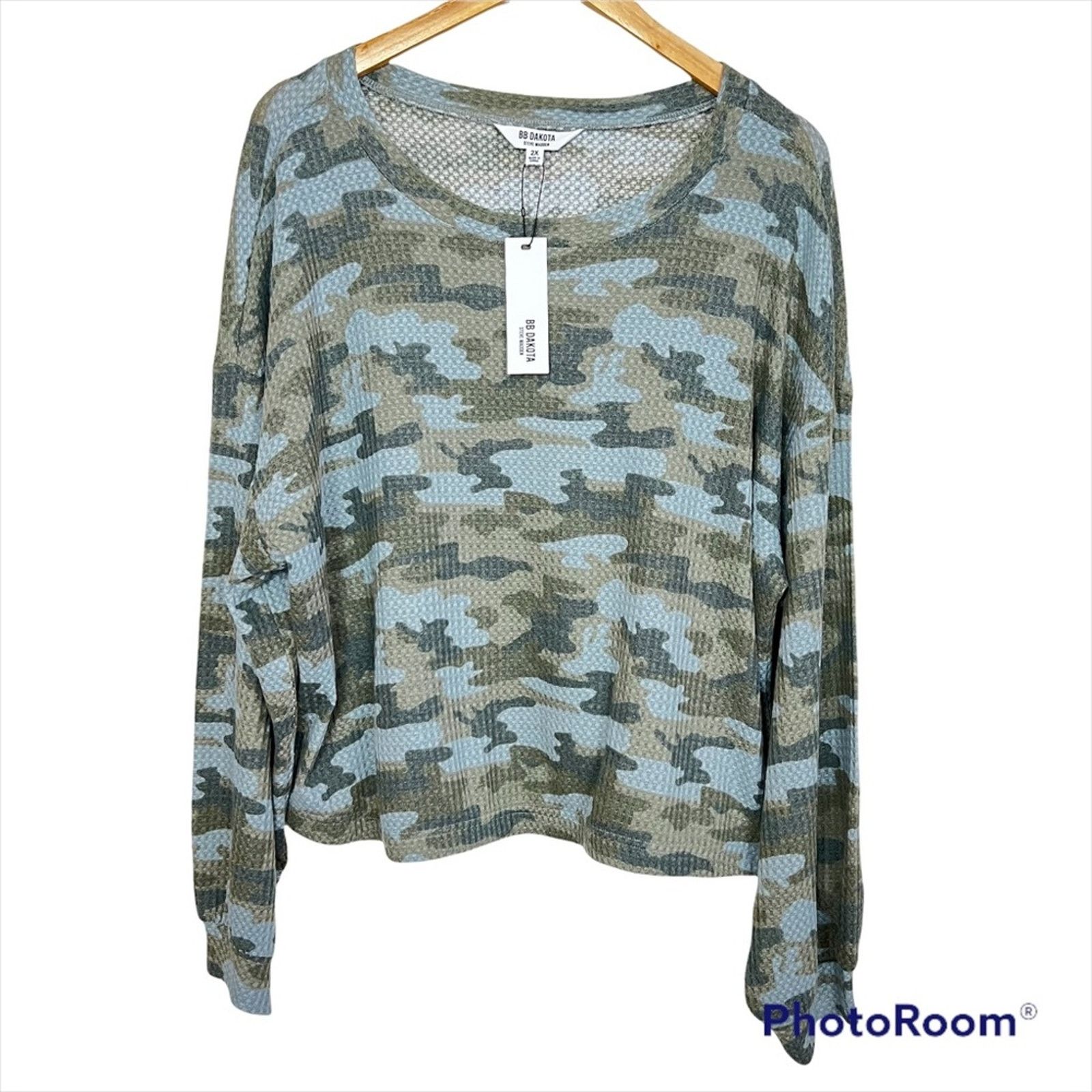 BB Dakota NWT BB Dakota Incognito Thermal Crop Top In Sage Camo Sz 2X Size XXL / US 16-18 / IT 52-54 - 4 Thumbnail