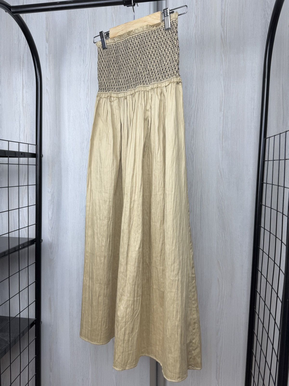 Toteme Toteme Safara Ruched Waist Smock mid length beige skirt Size 27" / US 4 / IT 40 - 5 Thumbnail