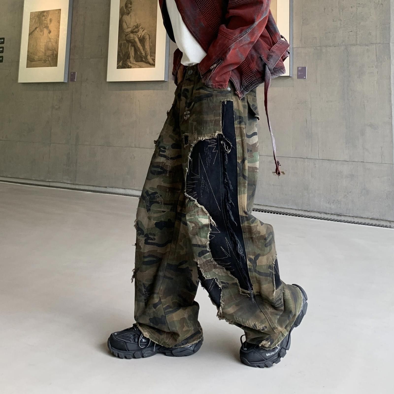 Japanese Brand Camo Distressed Baggy Cargo Pants, Wide Leg Trousers Size US 30 / EU 46 - 3 Thumbnail
