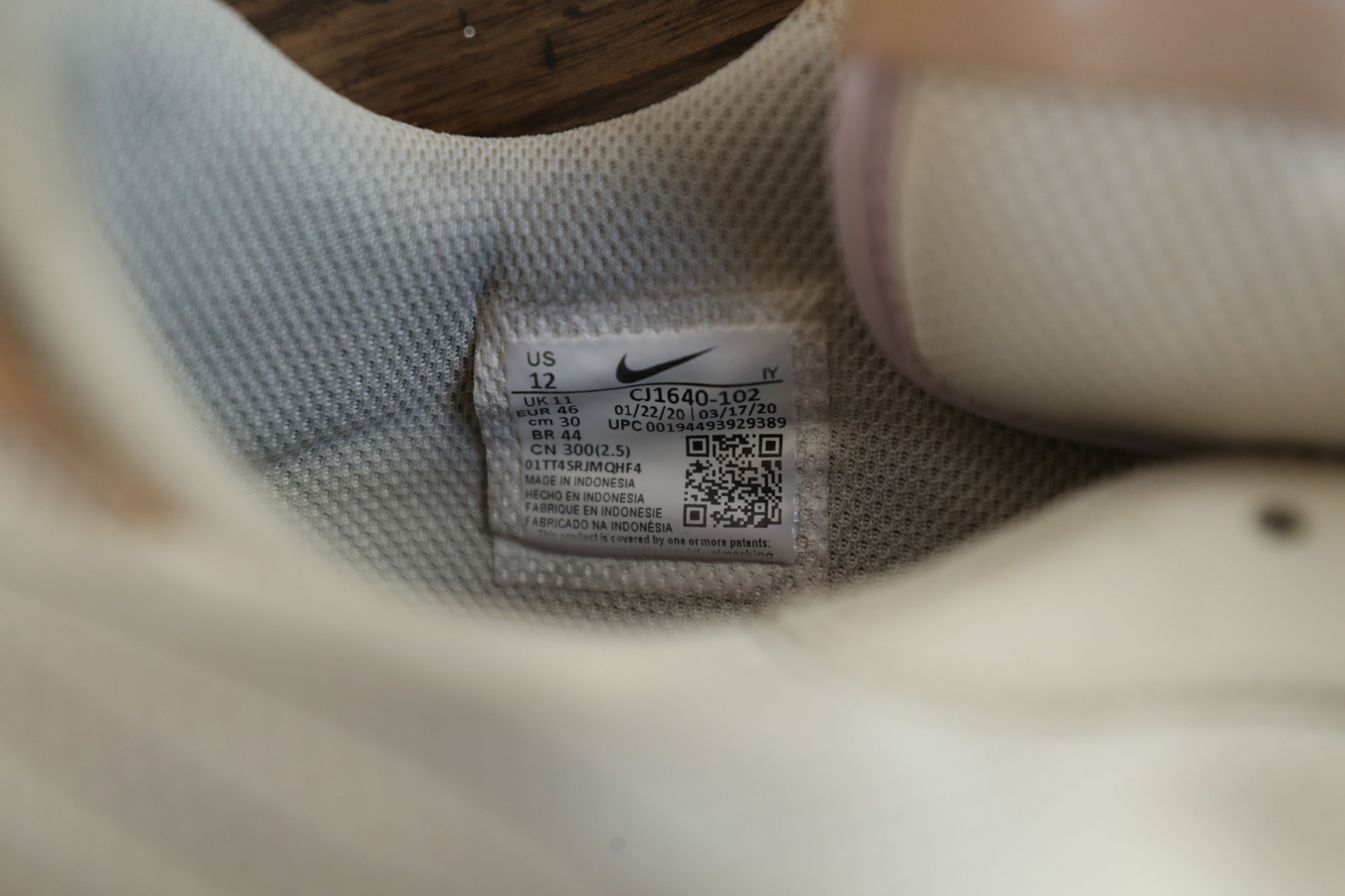 Nike Nike Squash Type "Sail Shimmer" (12) Size US 12 / EU 45 - 14 Thumbnail
