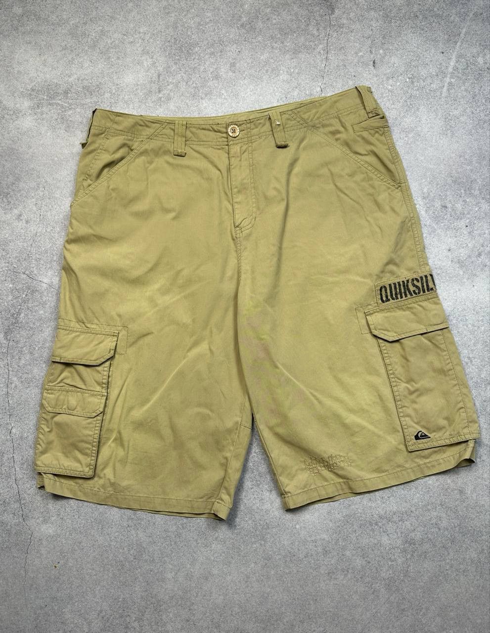 Quiksilver Vintage Quiksilver Cargo Shorts, Size XL – Classic 2000s Size US 36 / EU 52 - 1 Thumbnail