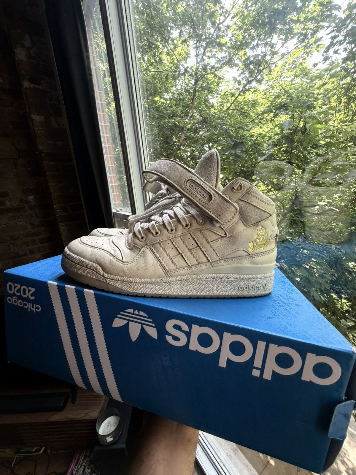 Adidas Adidas Forums 2020 special edition Size US 10.5 / EU 43-44 - 4 Thumbnail